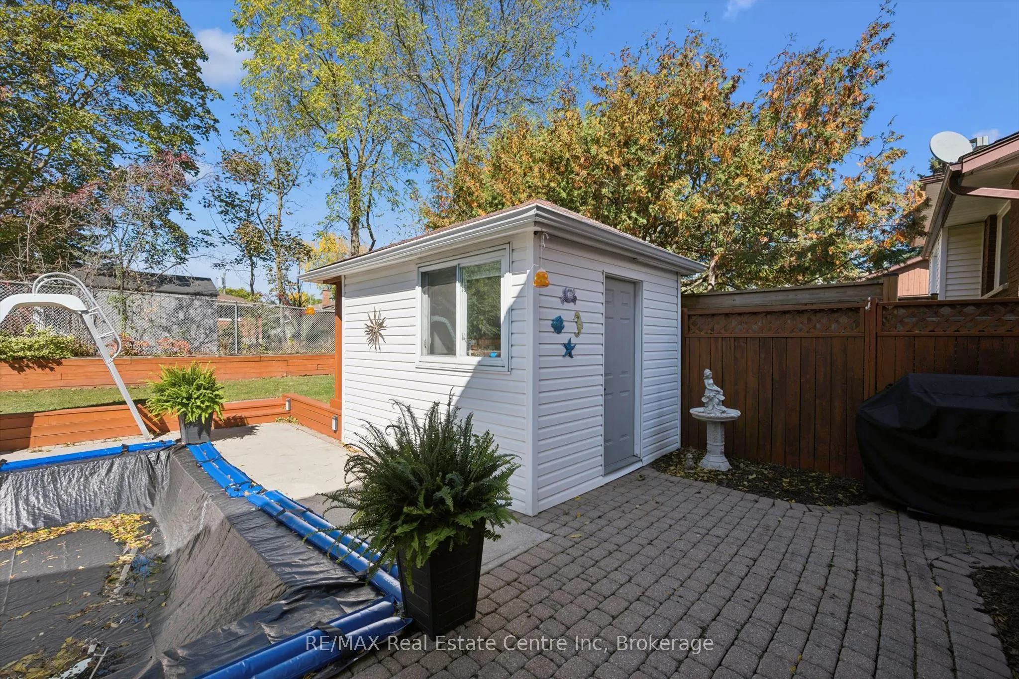 47 Lambert Crescent