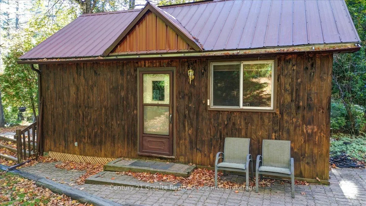 354 Forestview Road N