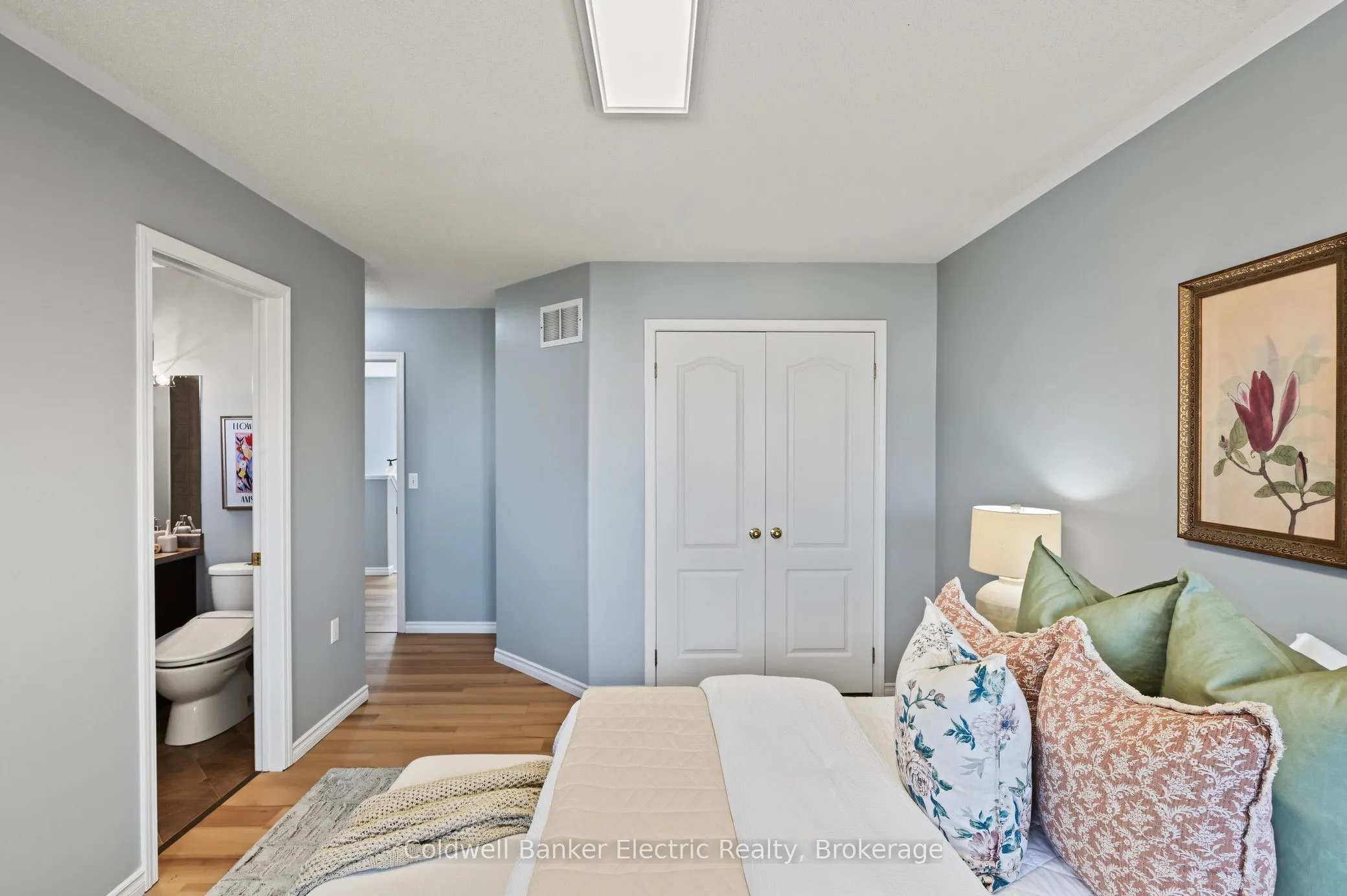 2334 Marsdale Drive