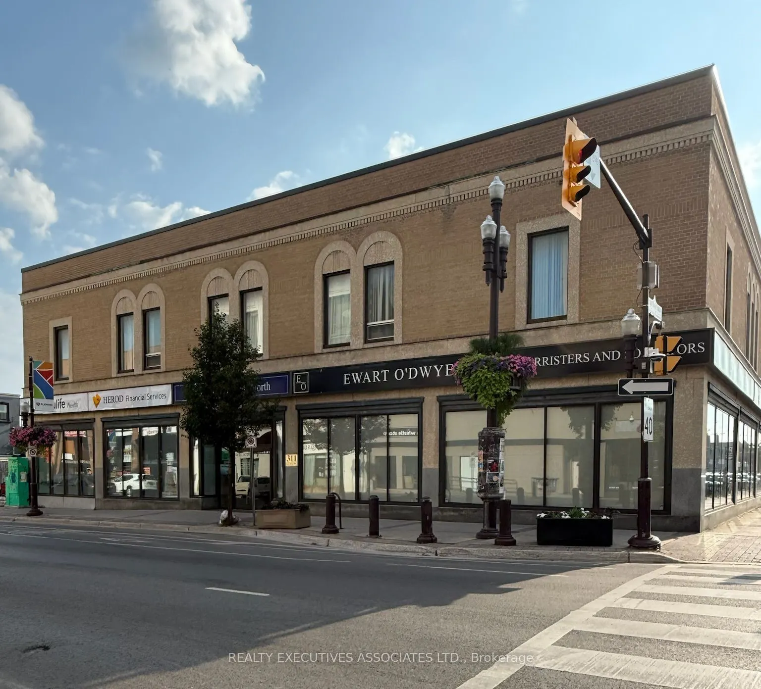 311 George Street N #203