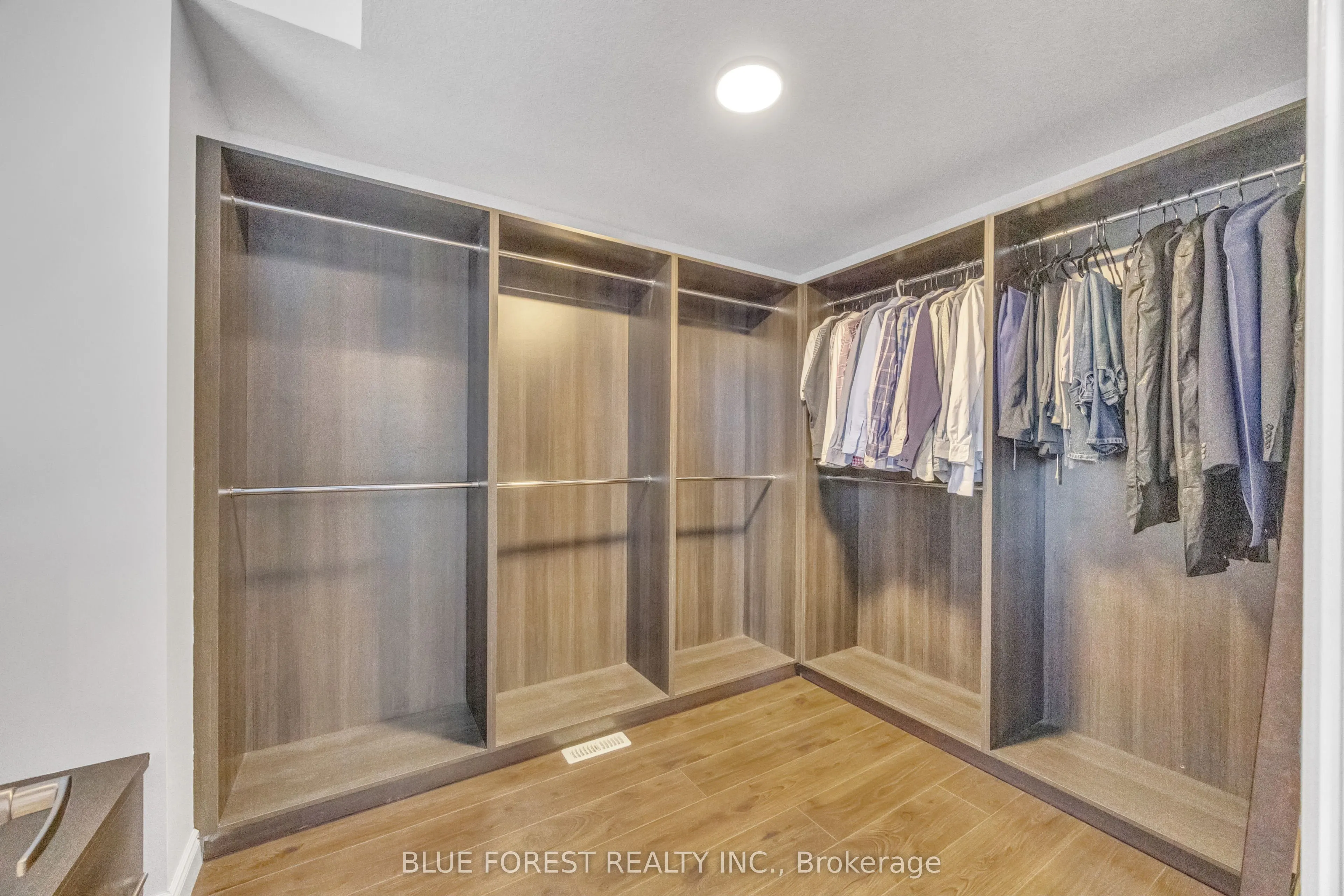 2087 Cherrywood Trail