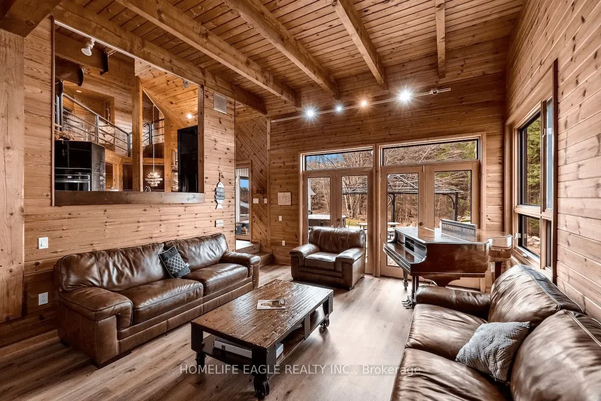 1092 South Clear Lake Road