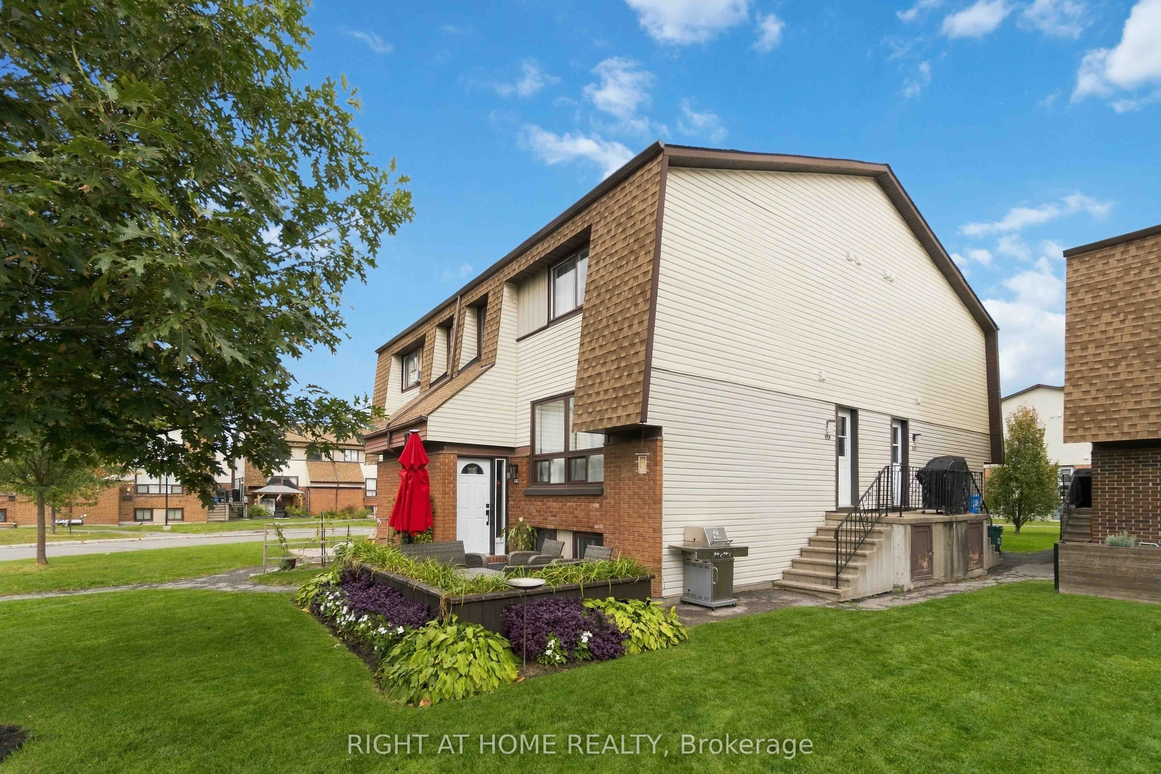 23 Woodvale #C