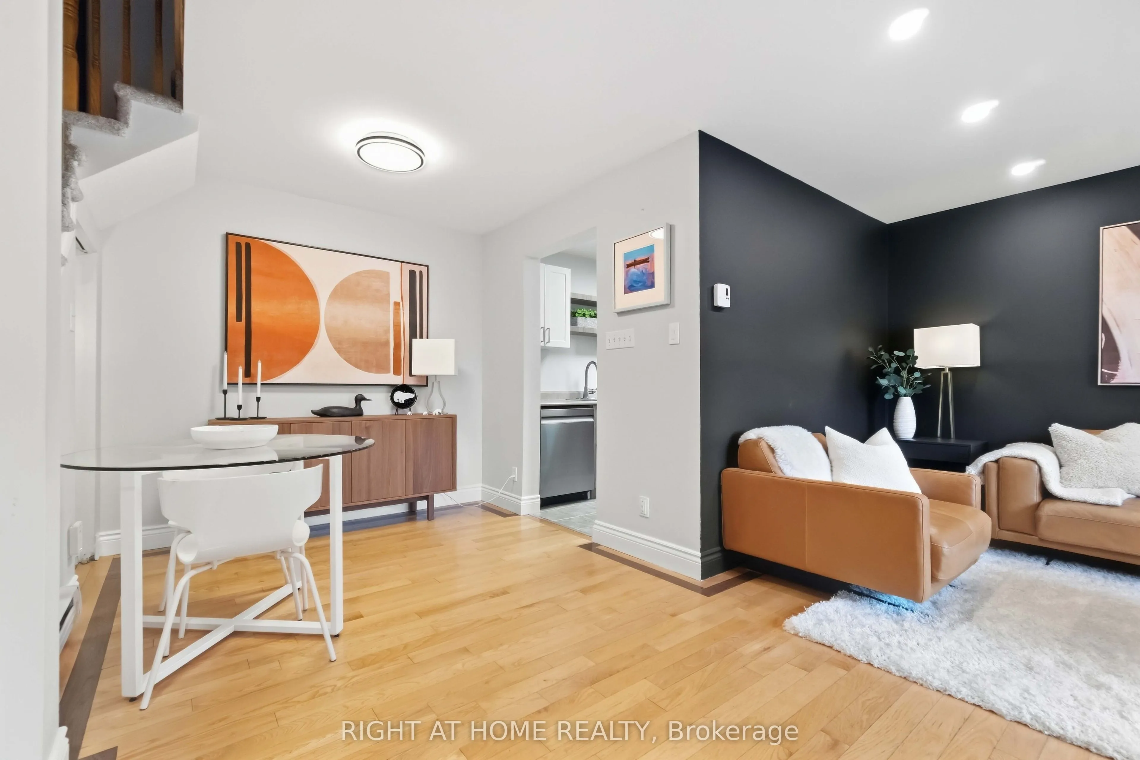 23 Woodvale #C