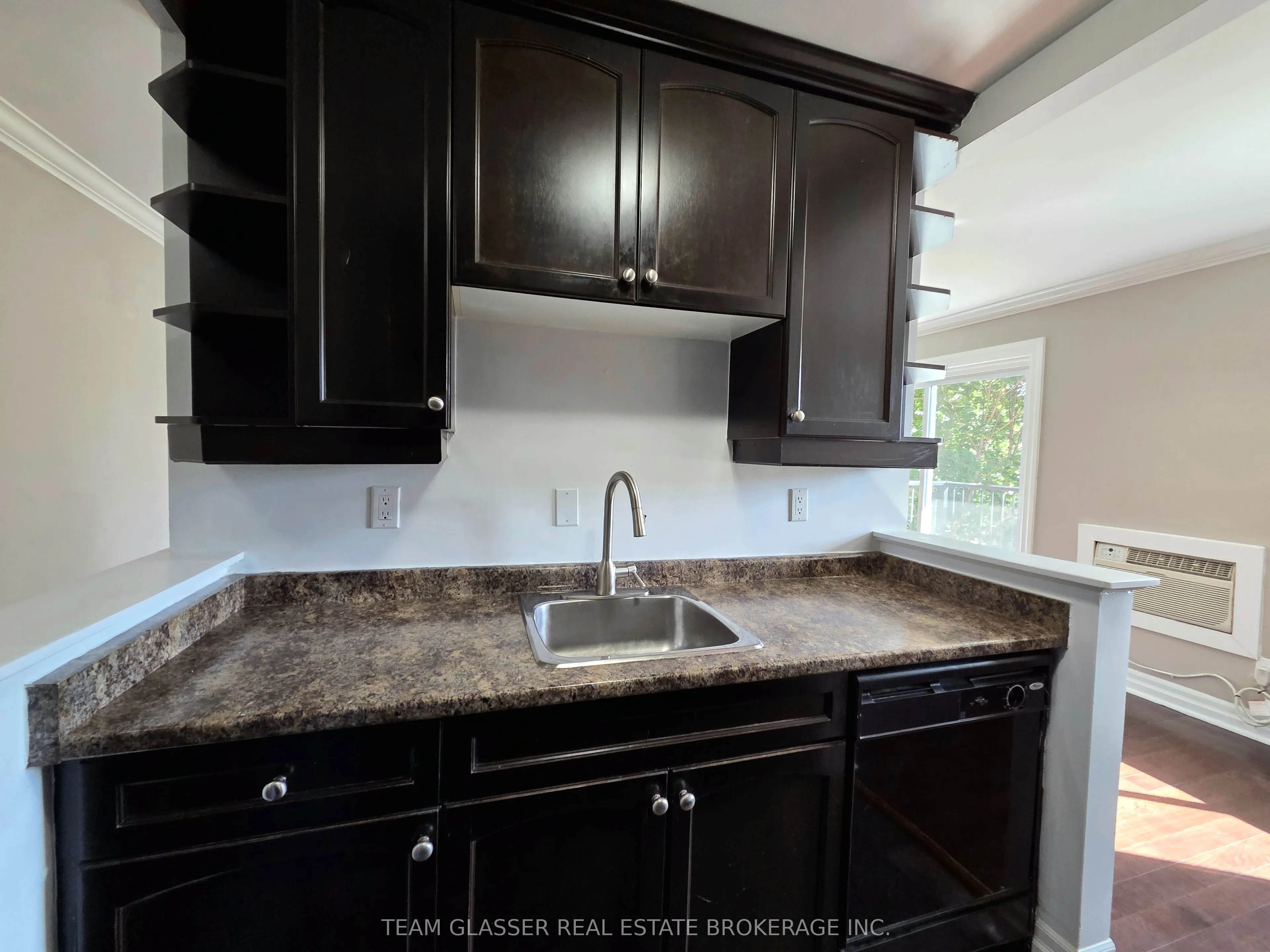 570 WILLIAM Street #505
