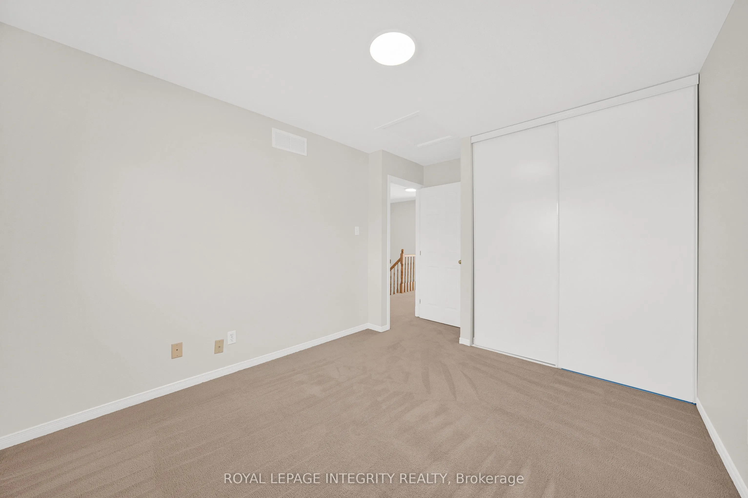 3 Binbury Way