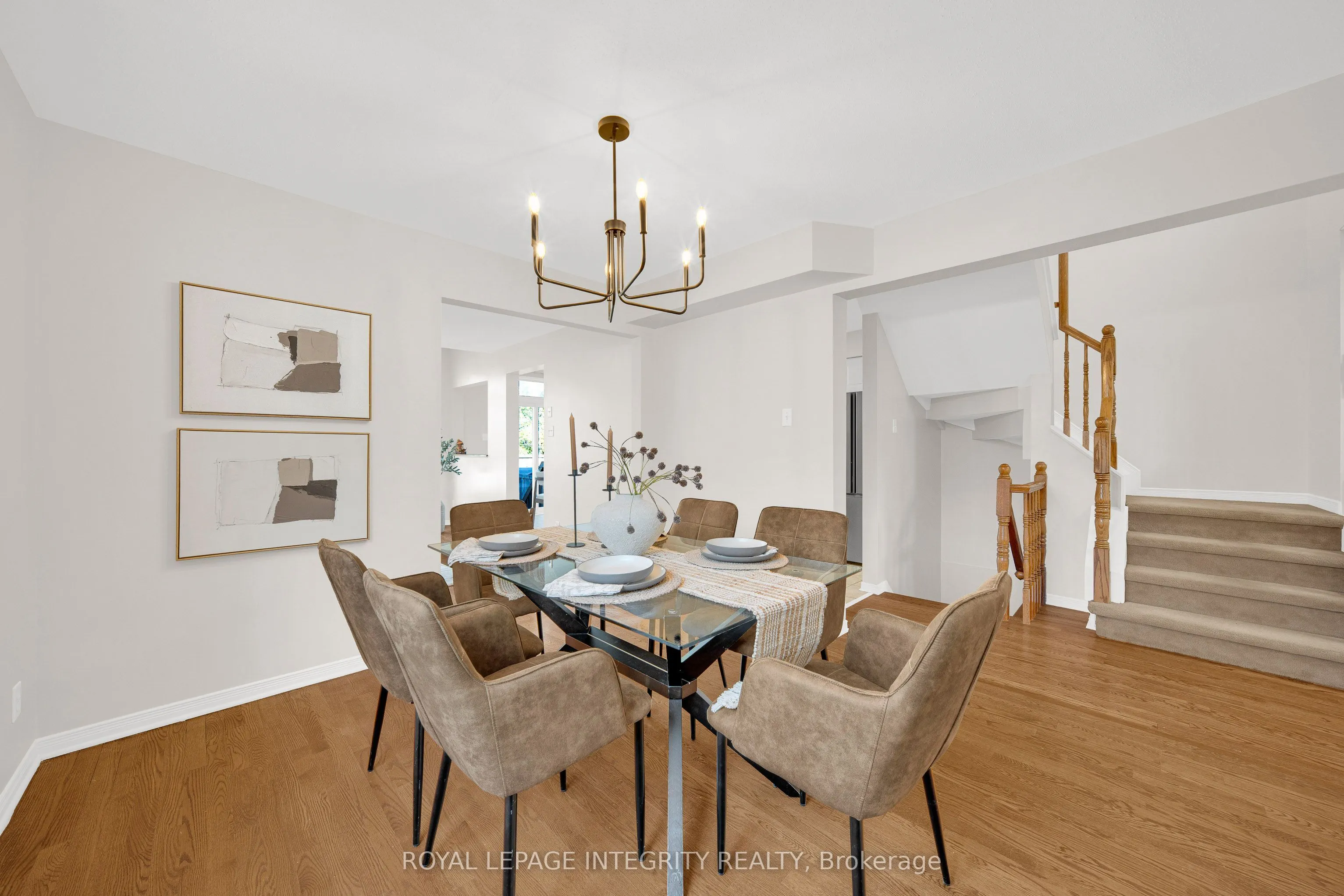 3 Binbury Way