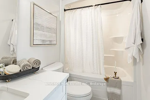 183 Brock Street #7