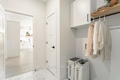 183 Brock Street #7