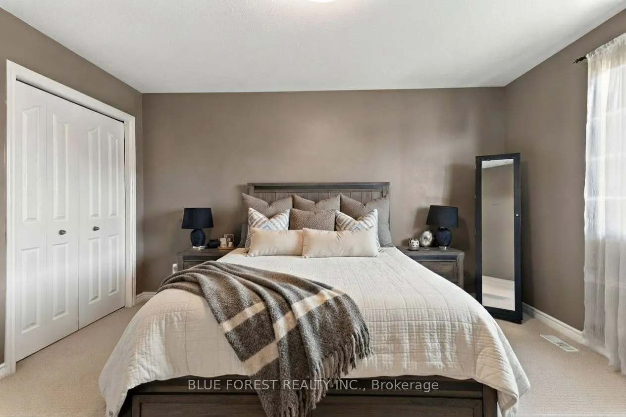 3224 Meadowgate Boulevard
