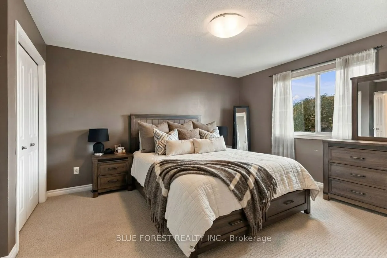 3224 Meadowgate Boulevard