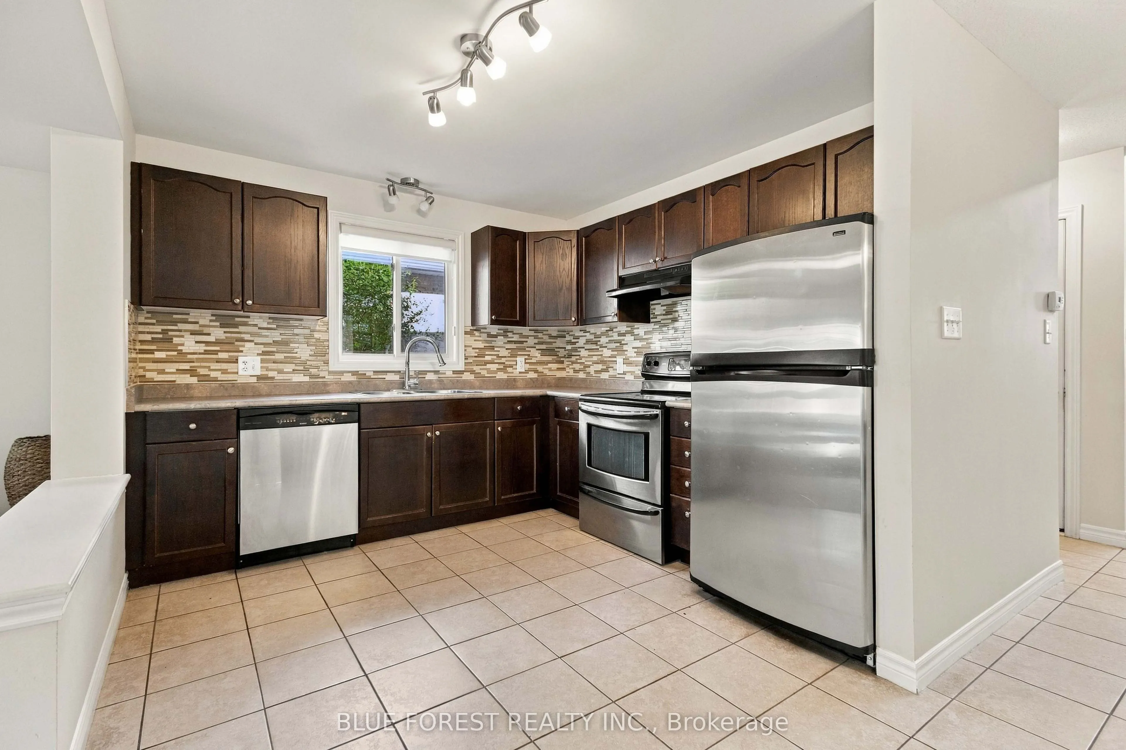 3224 Meadowgate Boulevard