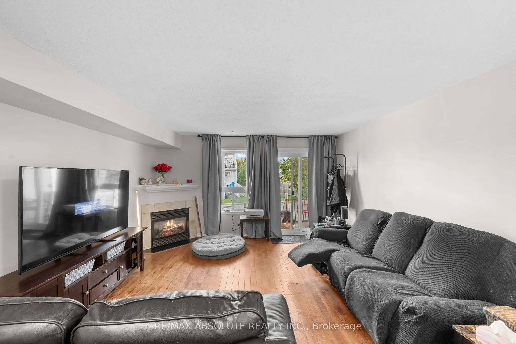 908 Longfields Drive #908