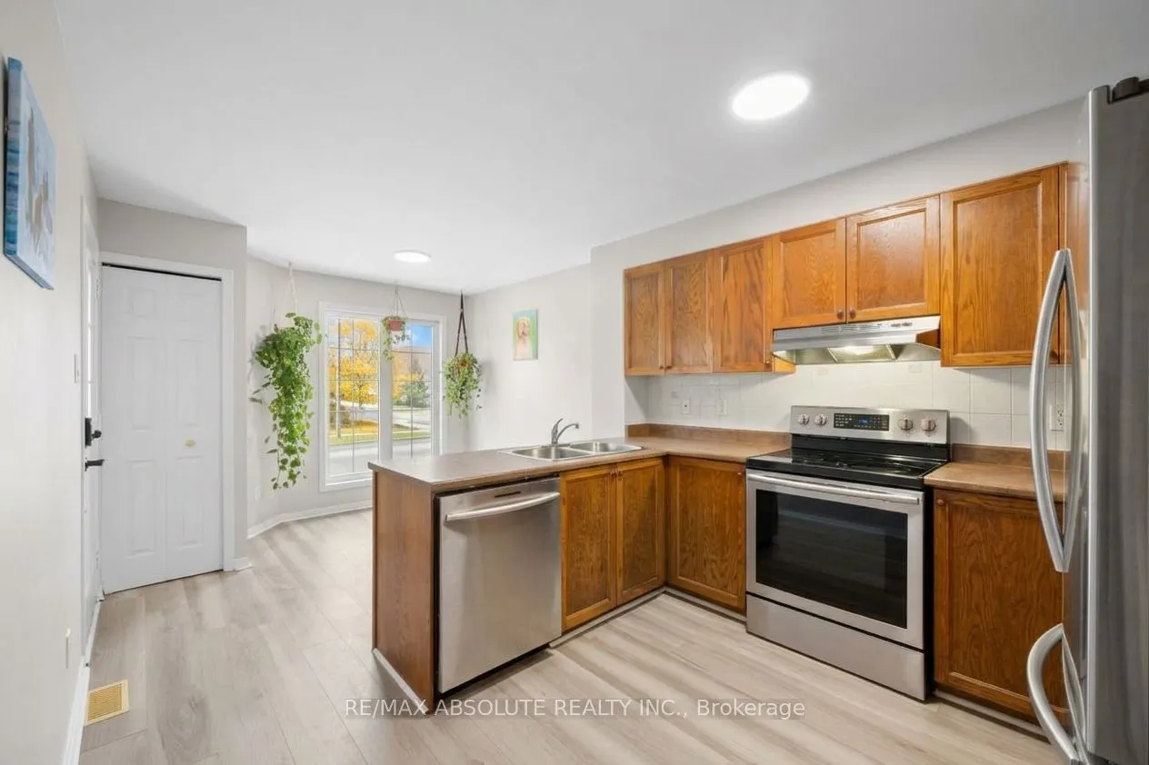908 Longfields Drive #908