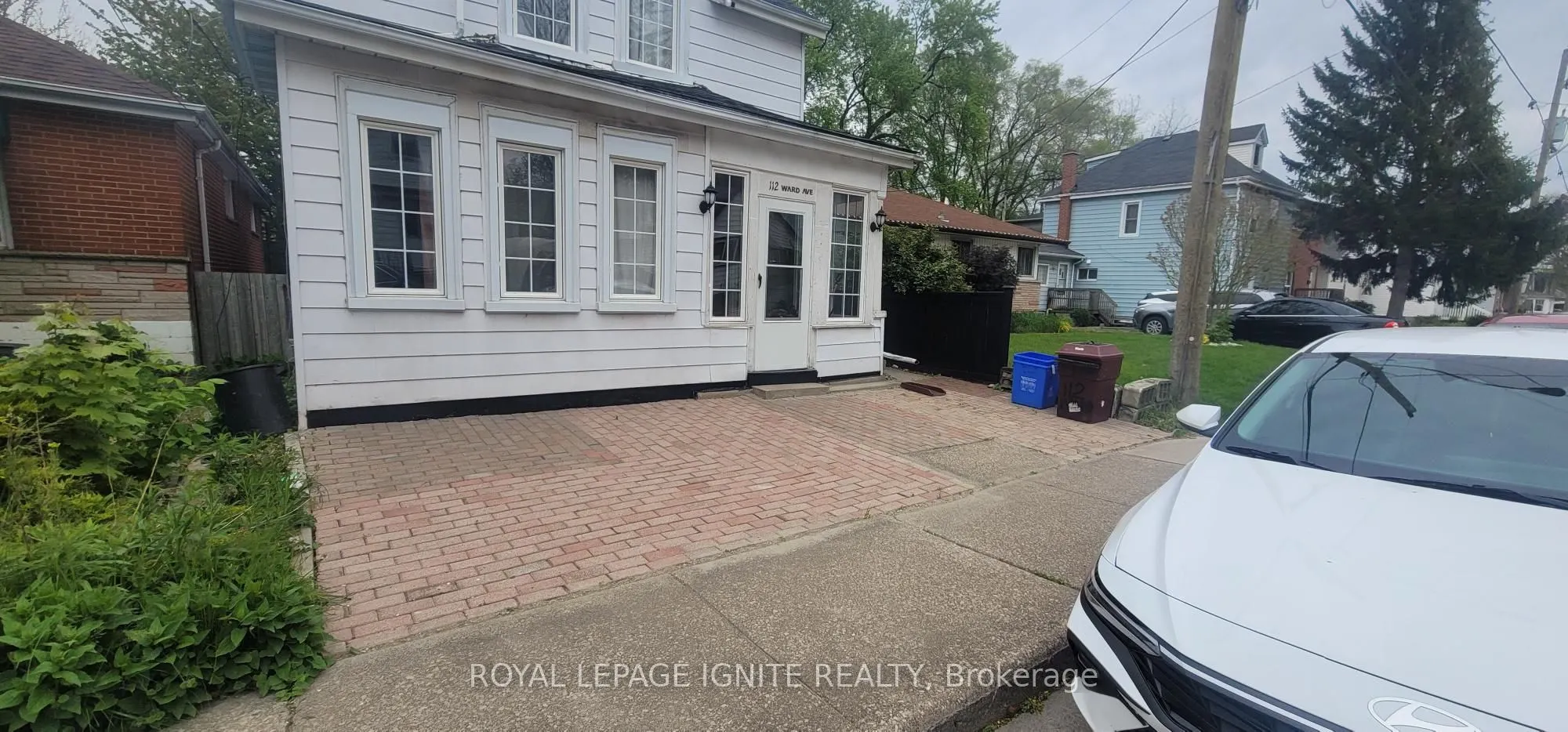 112 Ward Avenue