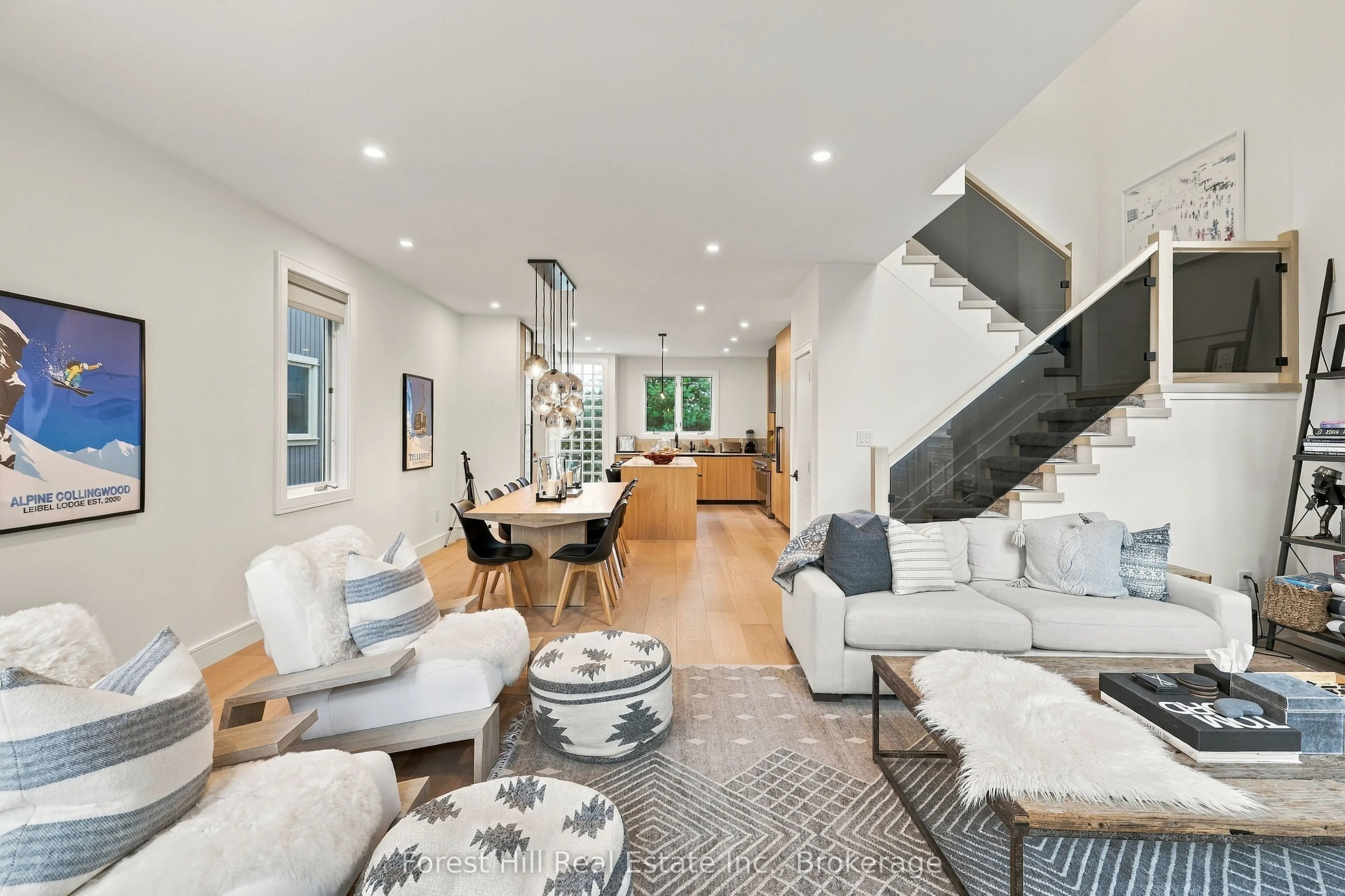224 Blueski George Crescent #15