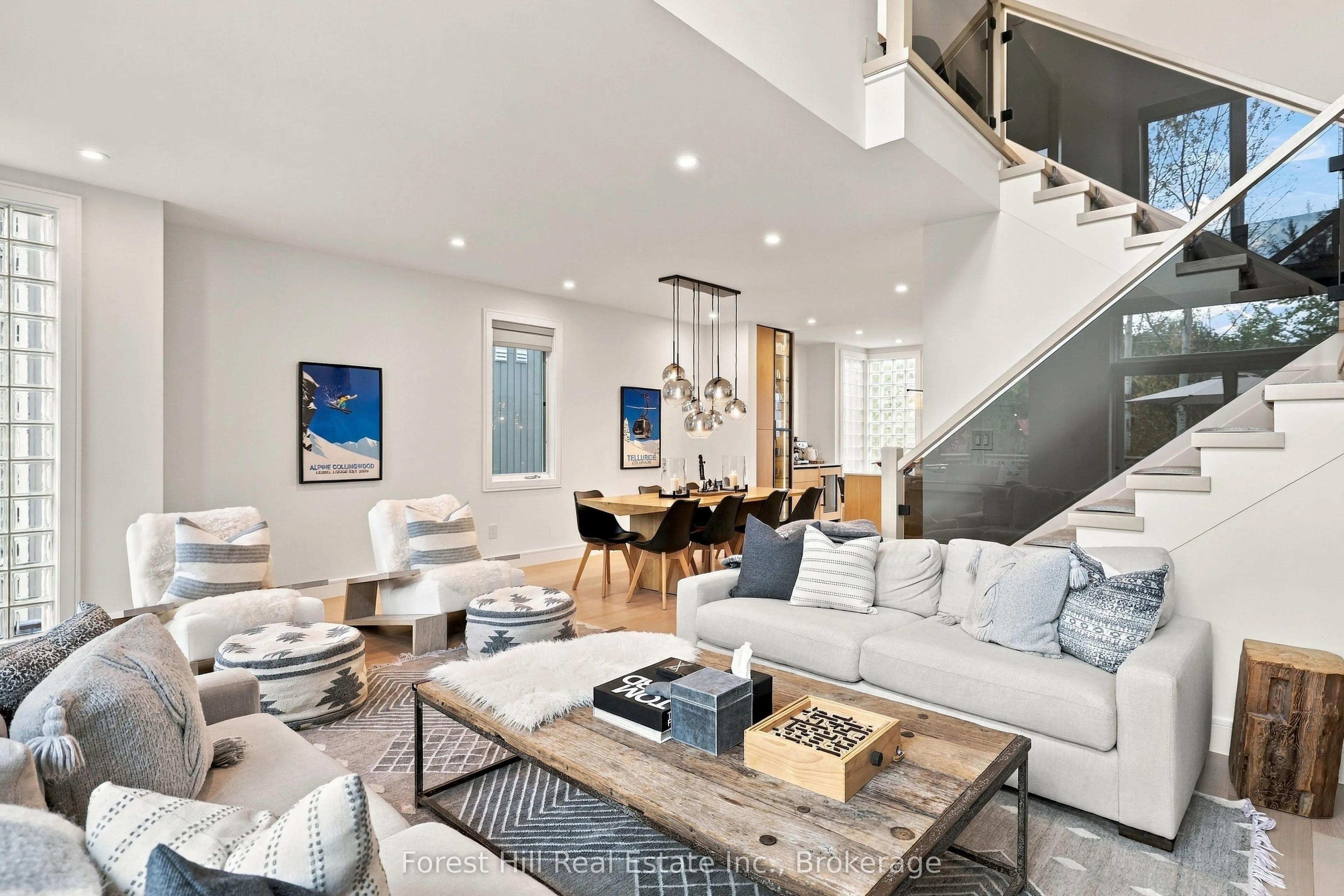 224 Blueski George Crescent #15