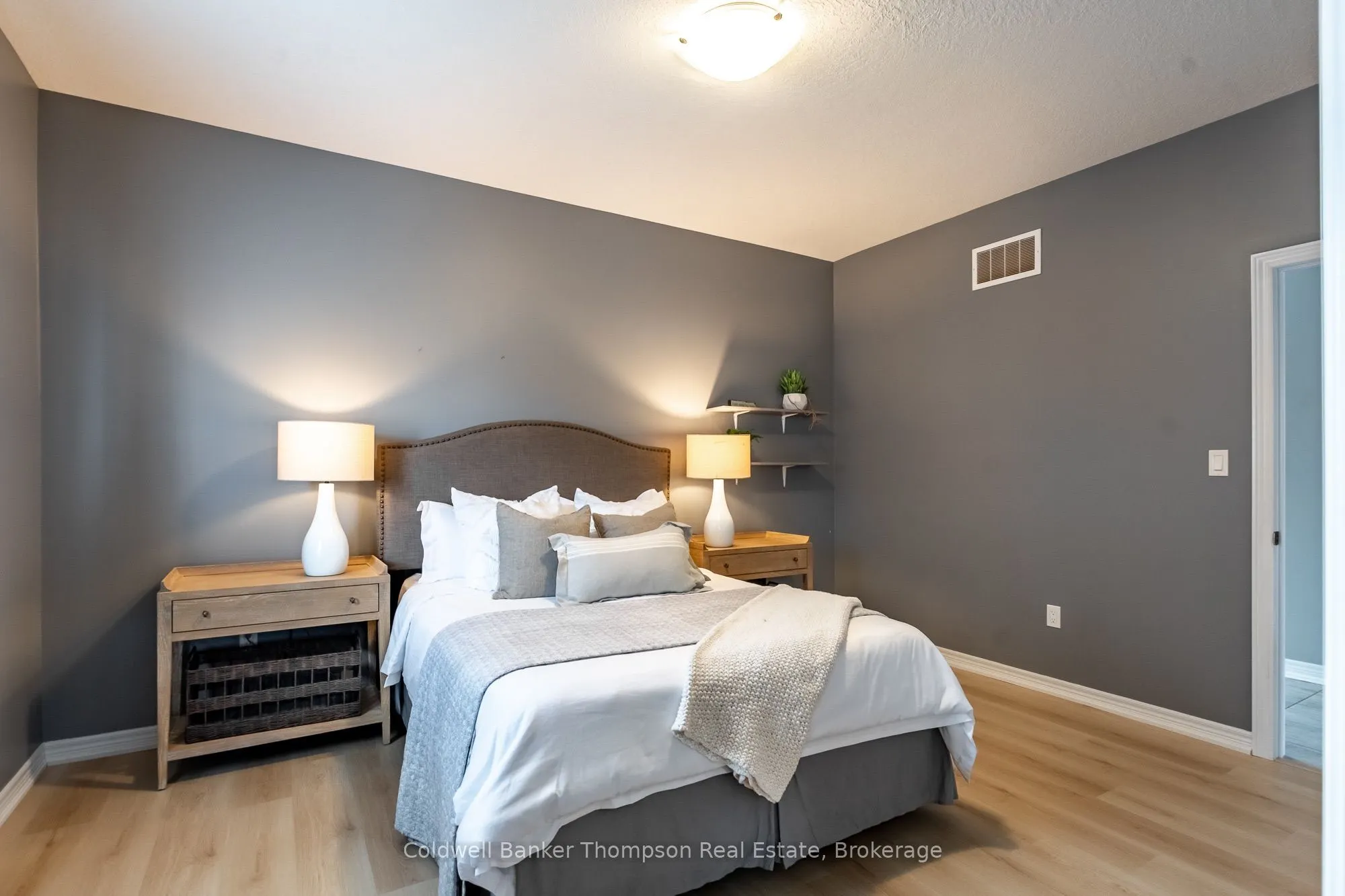 25 Woodstream Drive