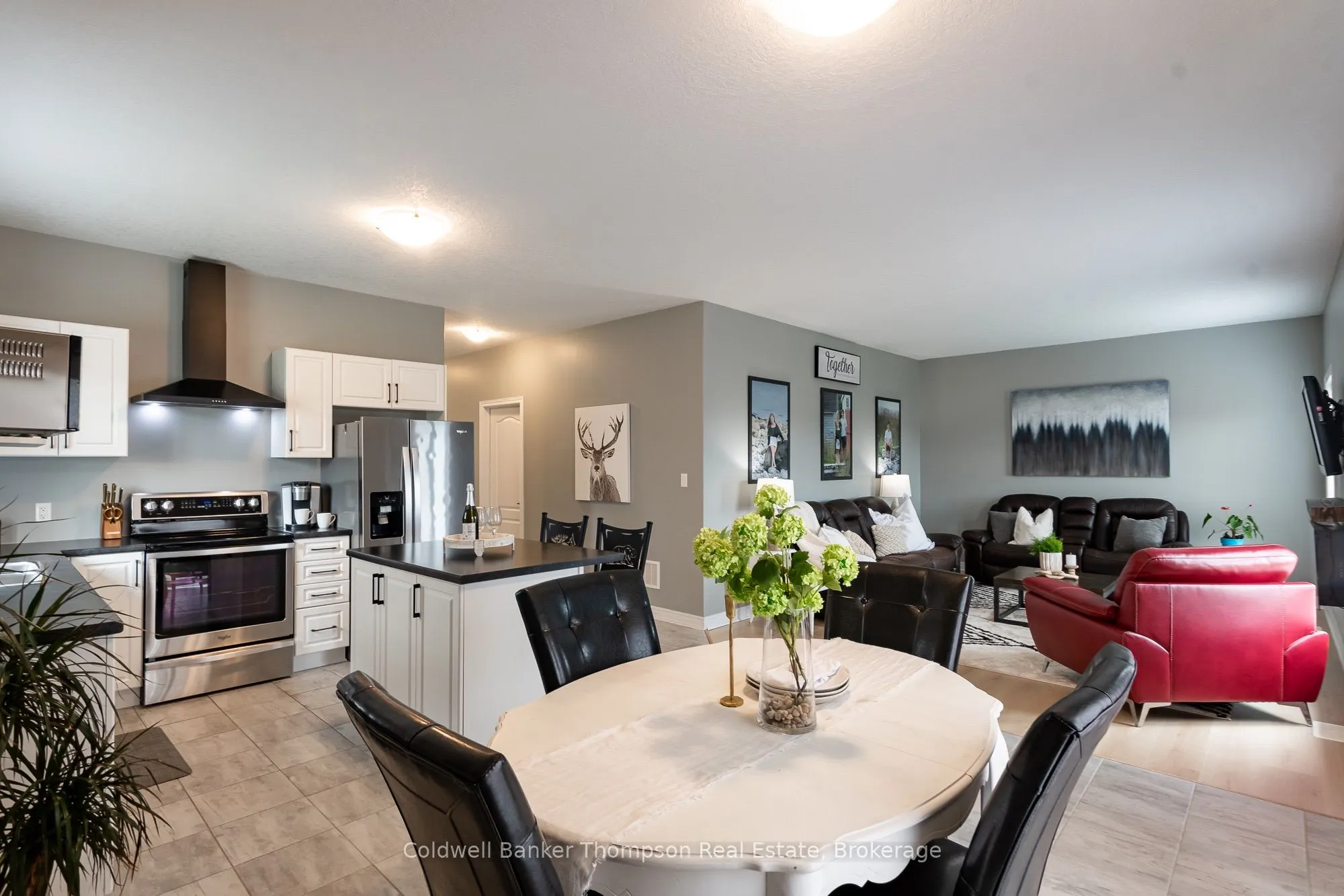 25 Woodstream Drive