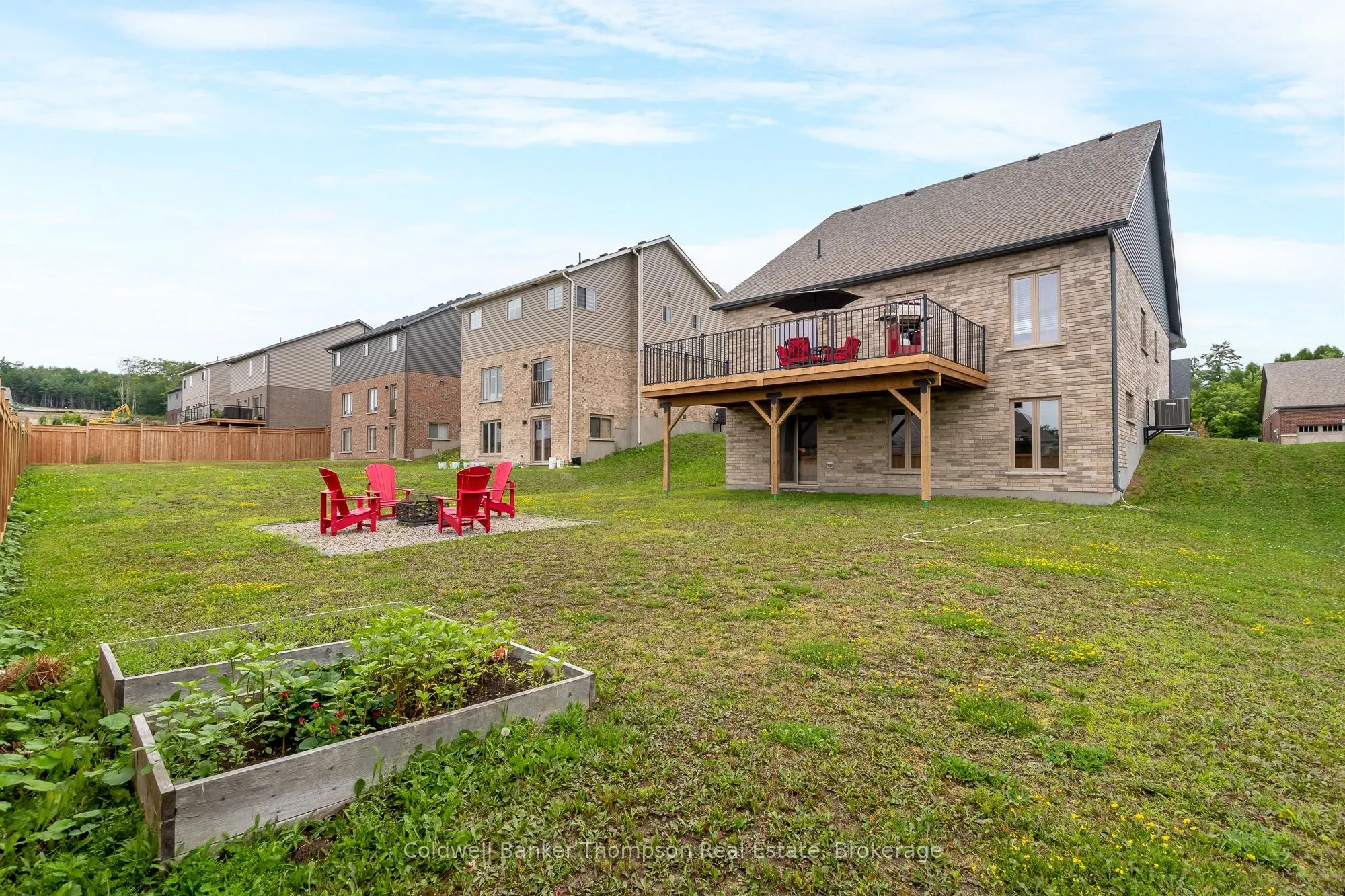 25 Woodstream Drive