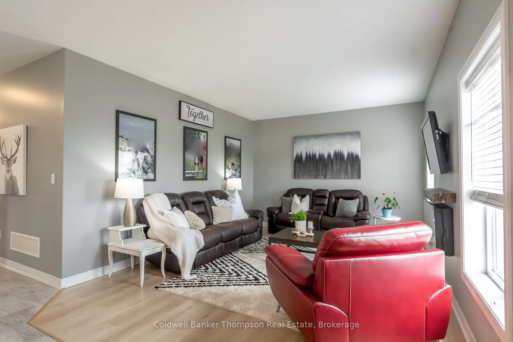 25 Woodstream Drive