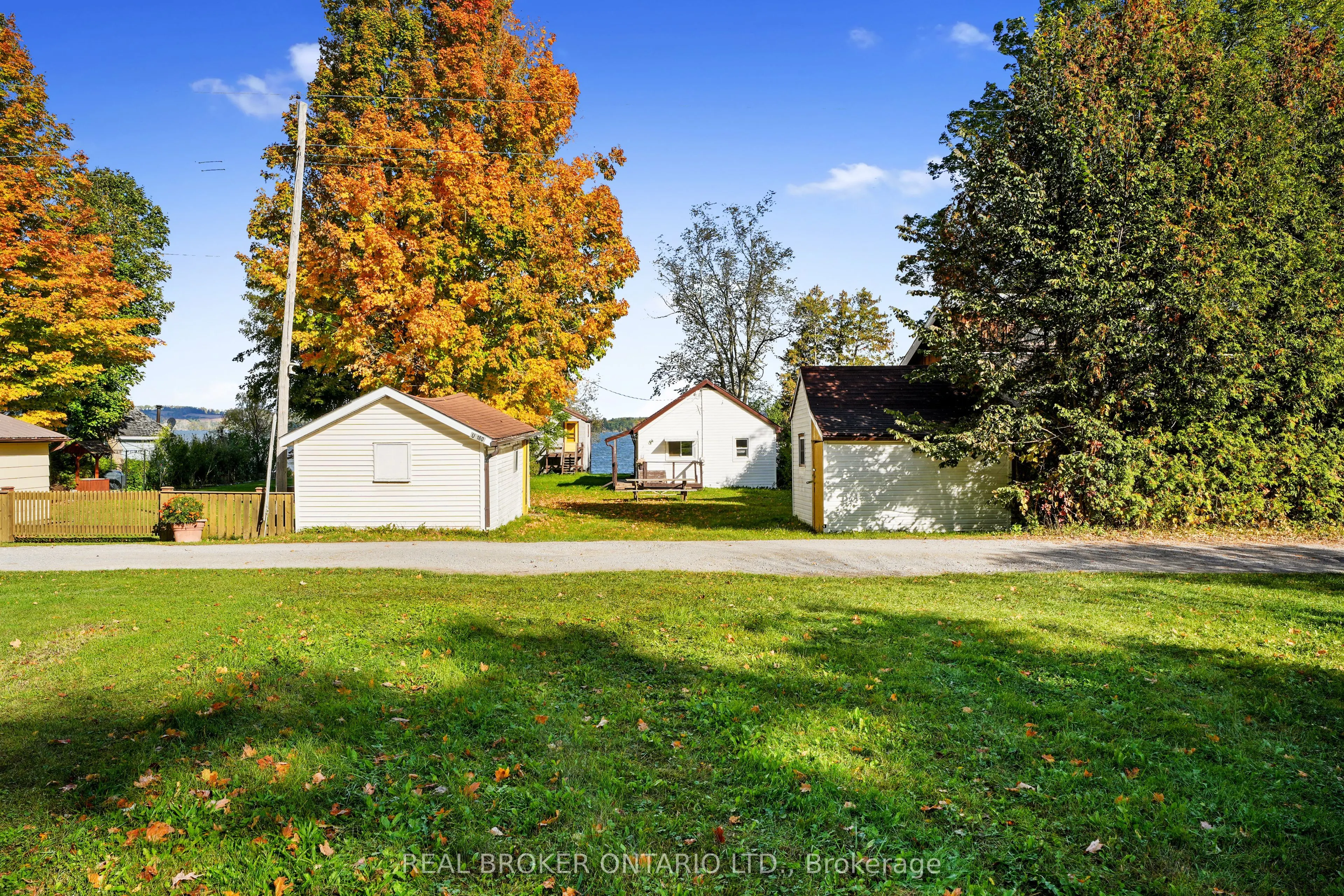 5268 Oriole Beach -180 Road