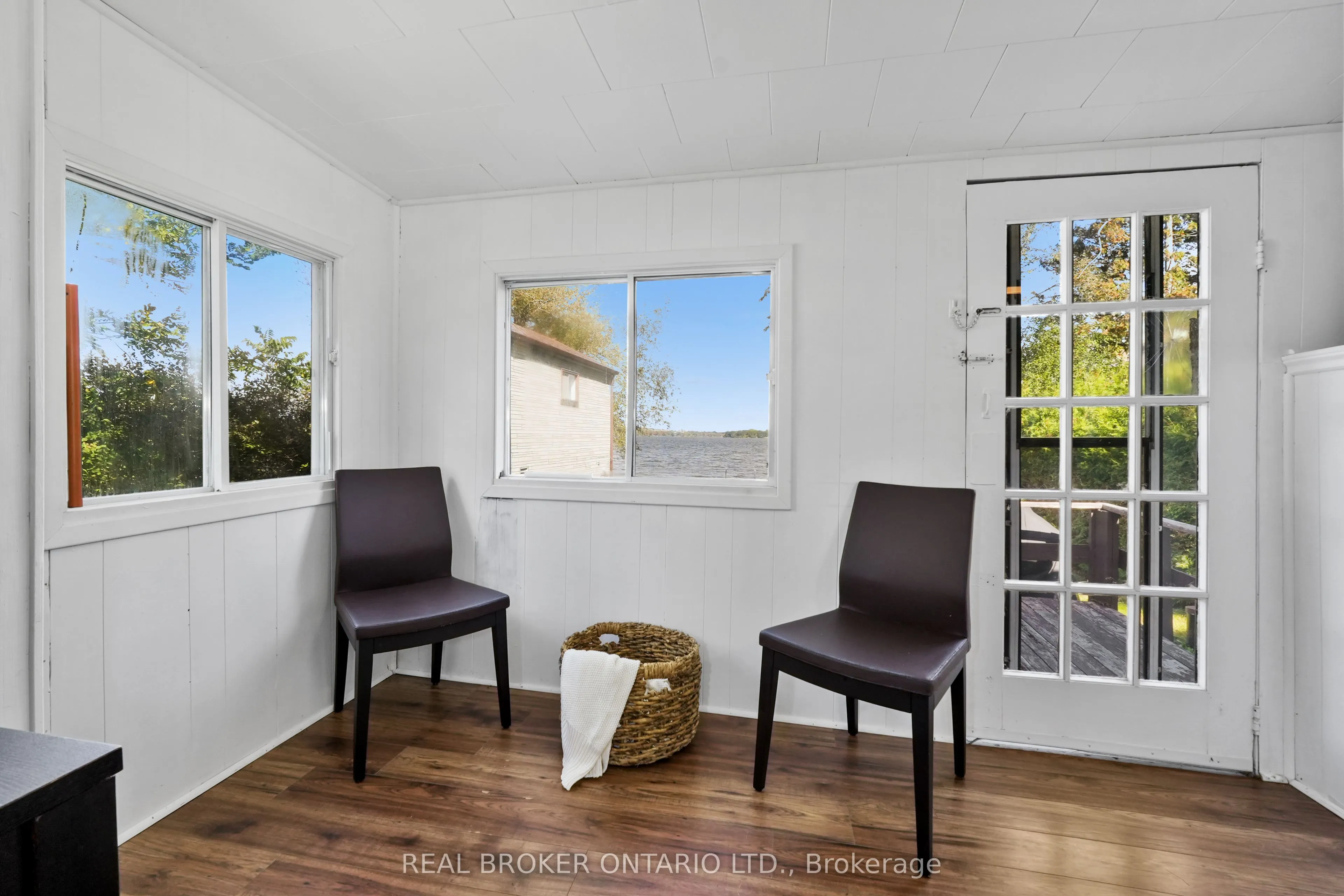 5268 Oriole Beach -180 Road