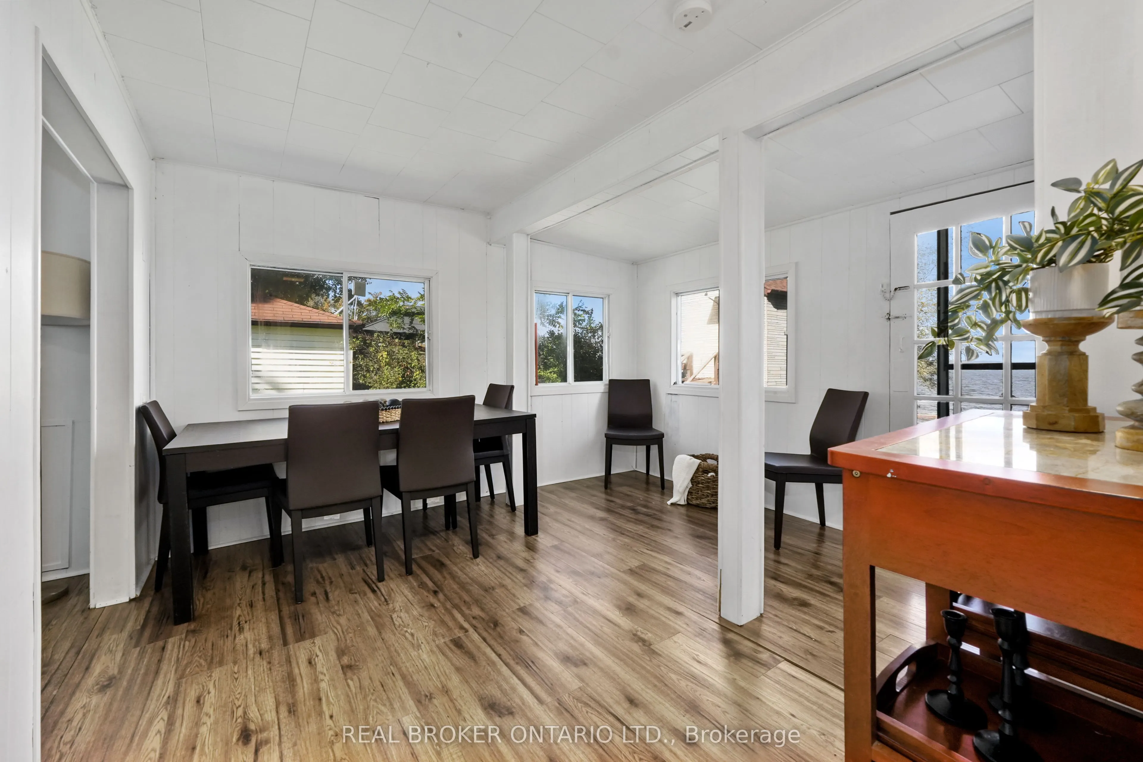 5268 Oriole Beach -180 Road