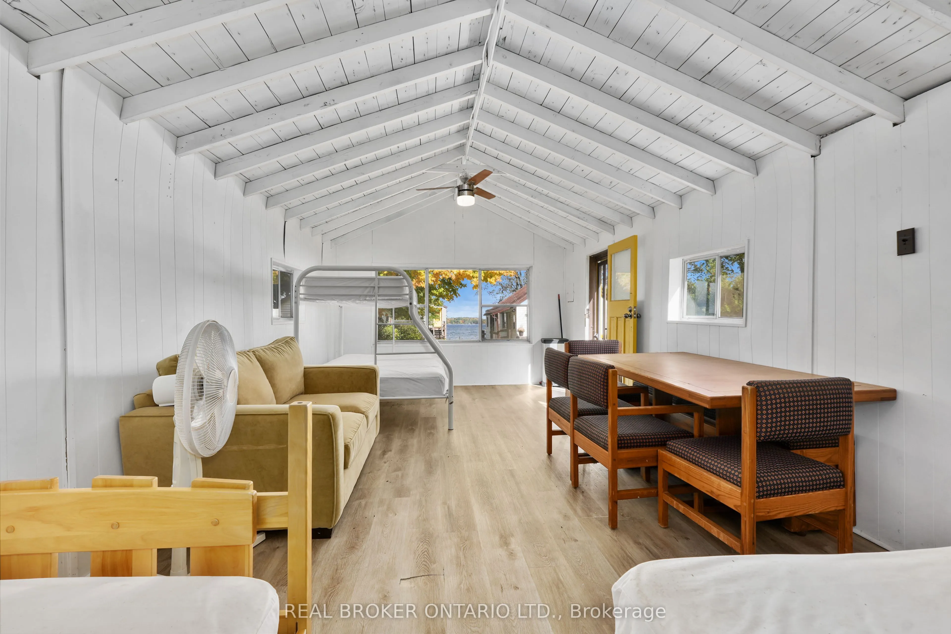 5268 Oriole Beach -180 Road