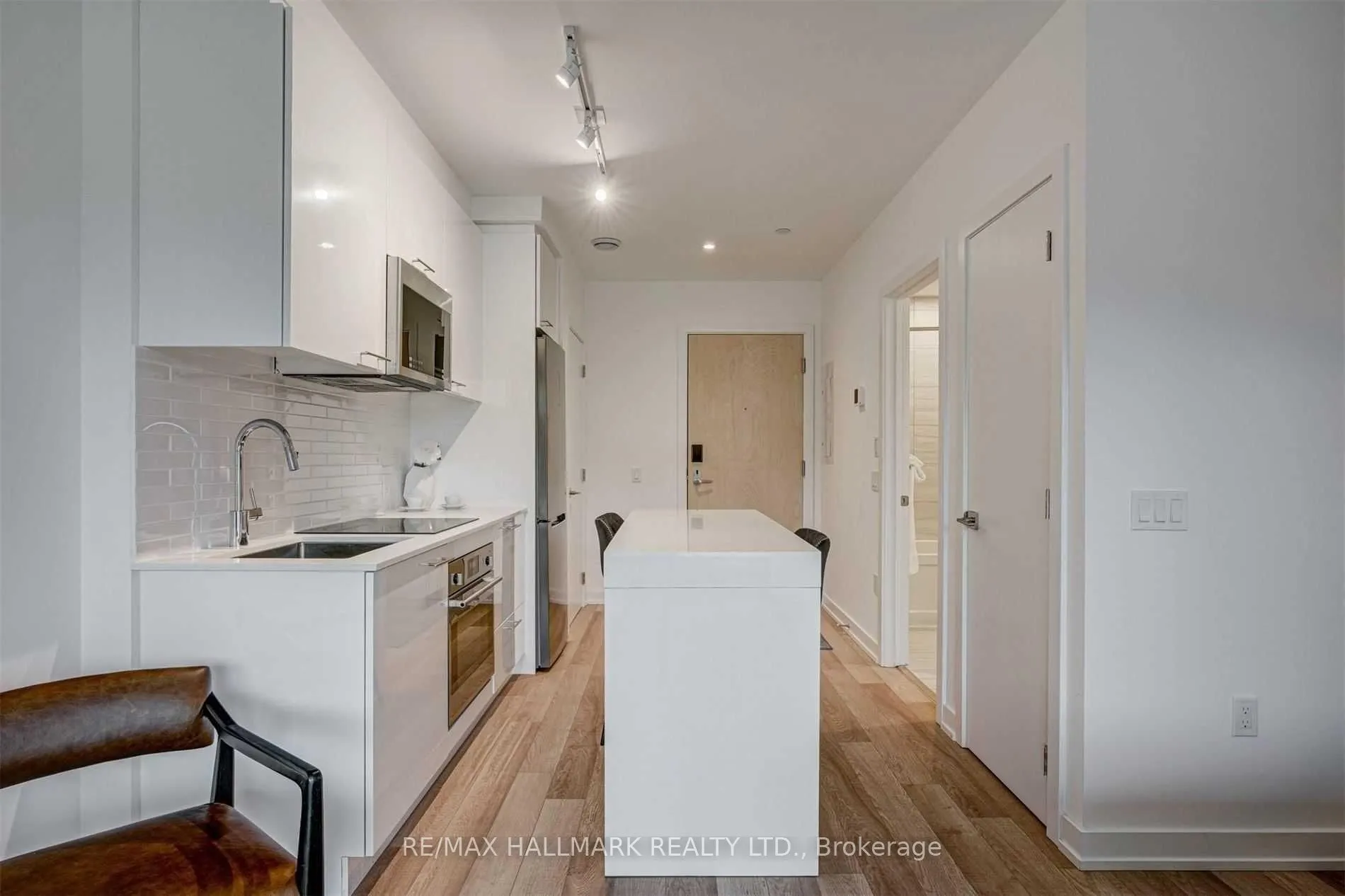 120 Carrick Trail #207