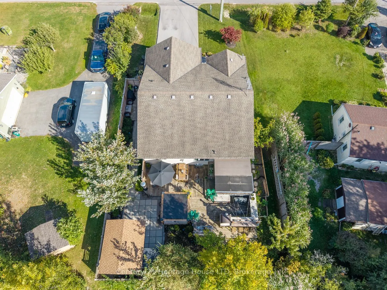 21 Burleigh Road S