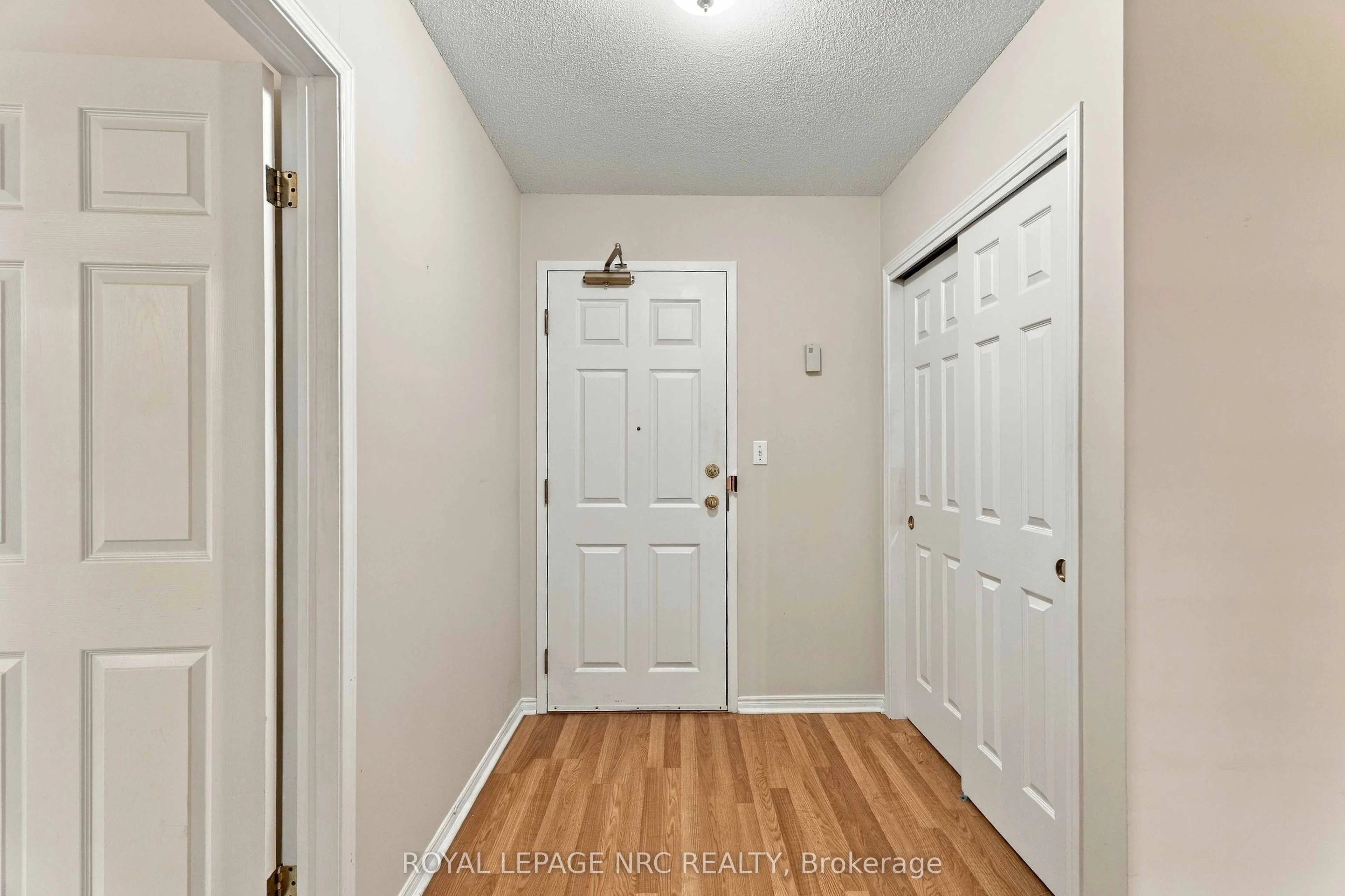 4090 John Charles Boulevard #104