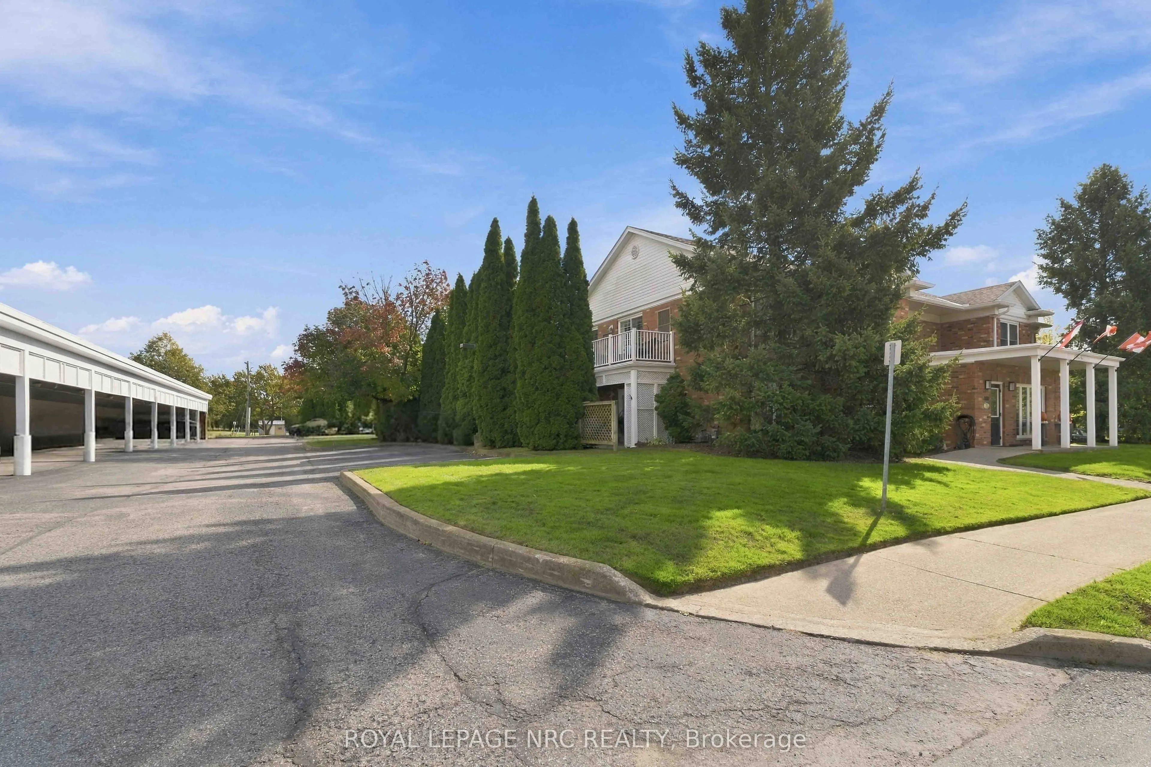 4090 John Charles Boulevard #104