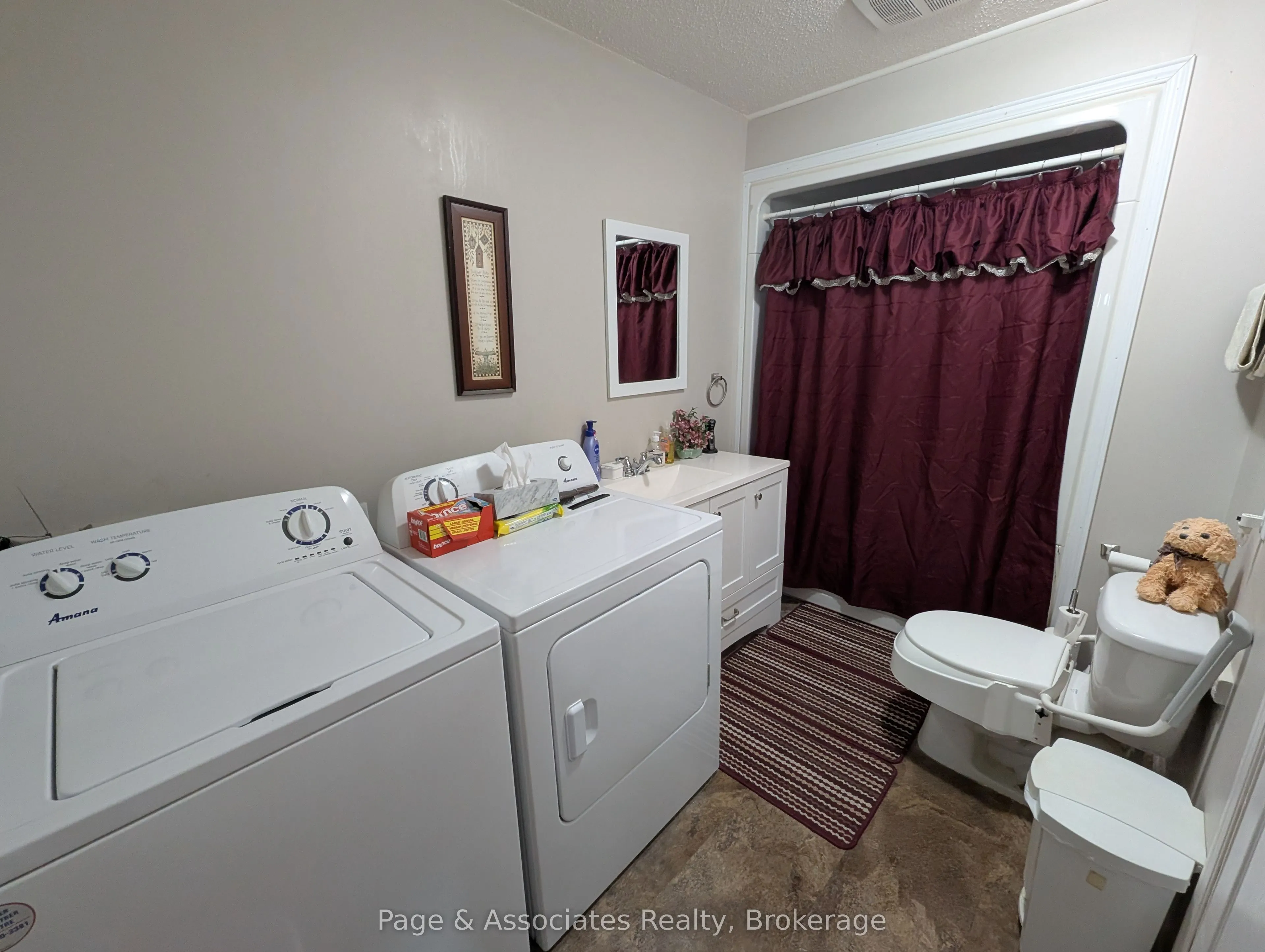 284 Cache Bay Road