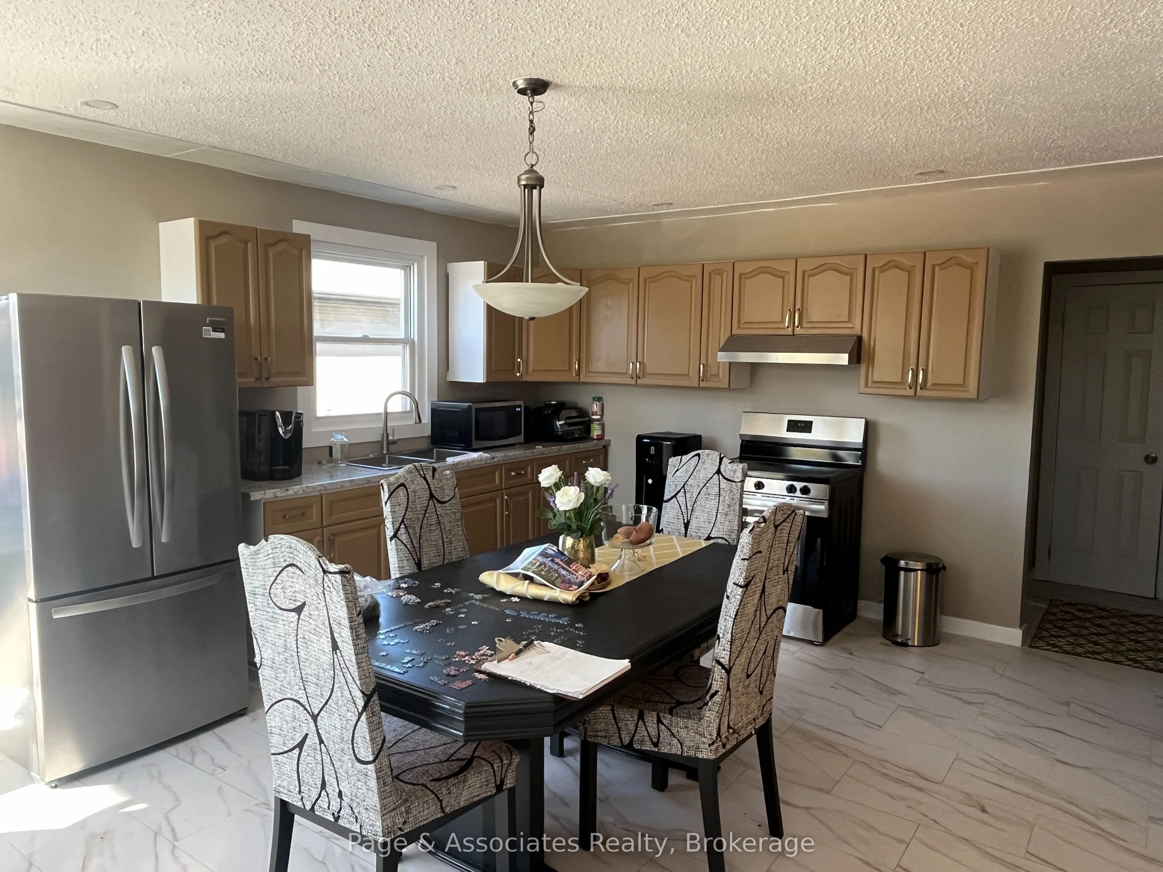 284 Cache Bay Road