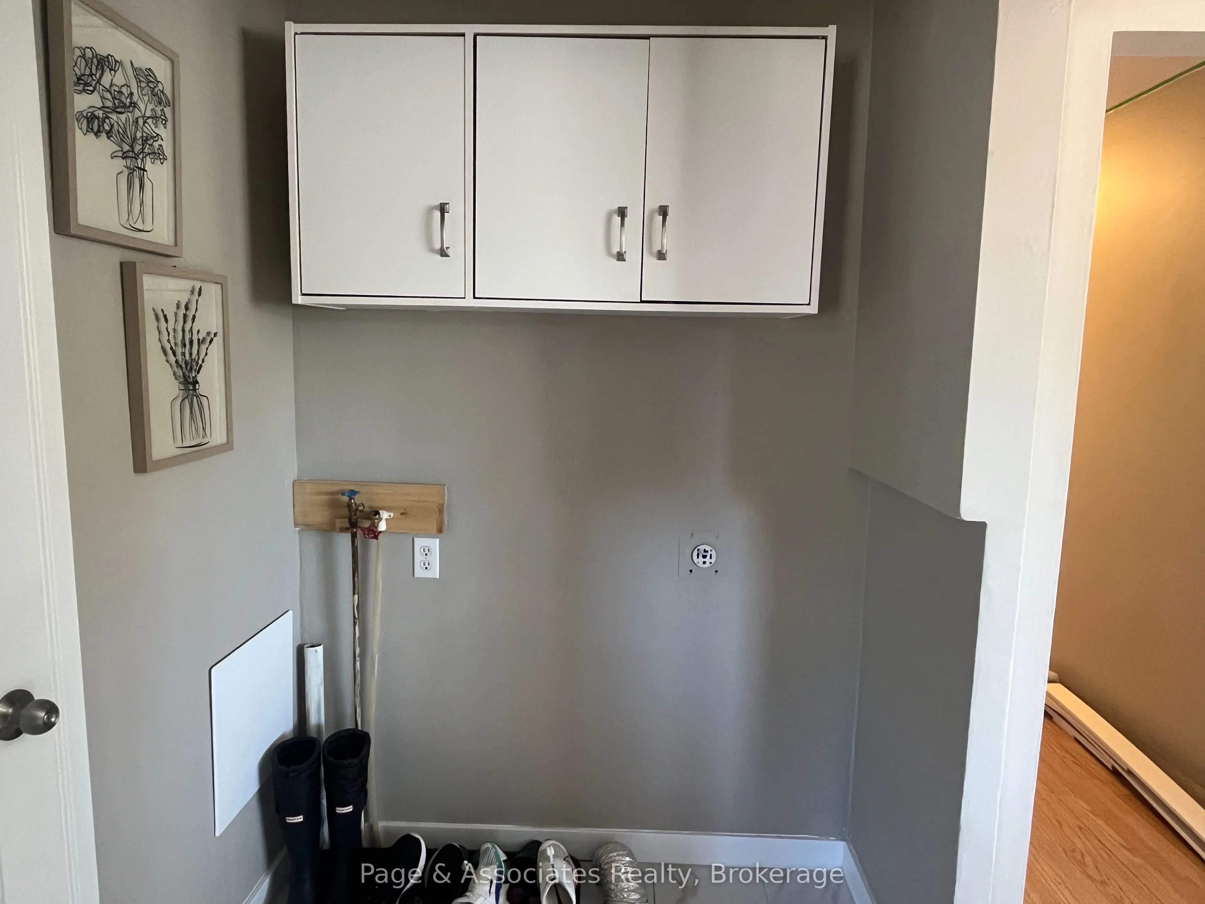 284 Cache Bay Road