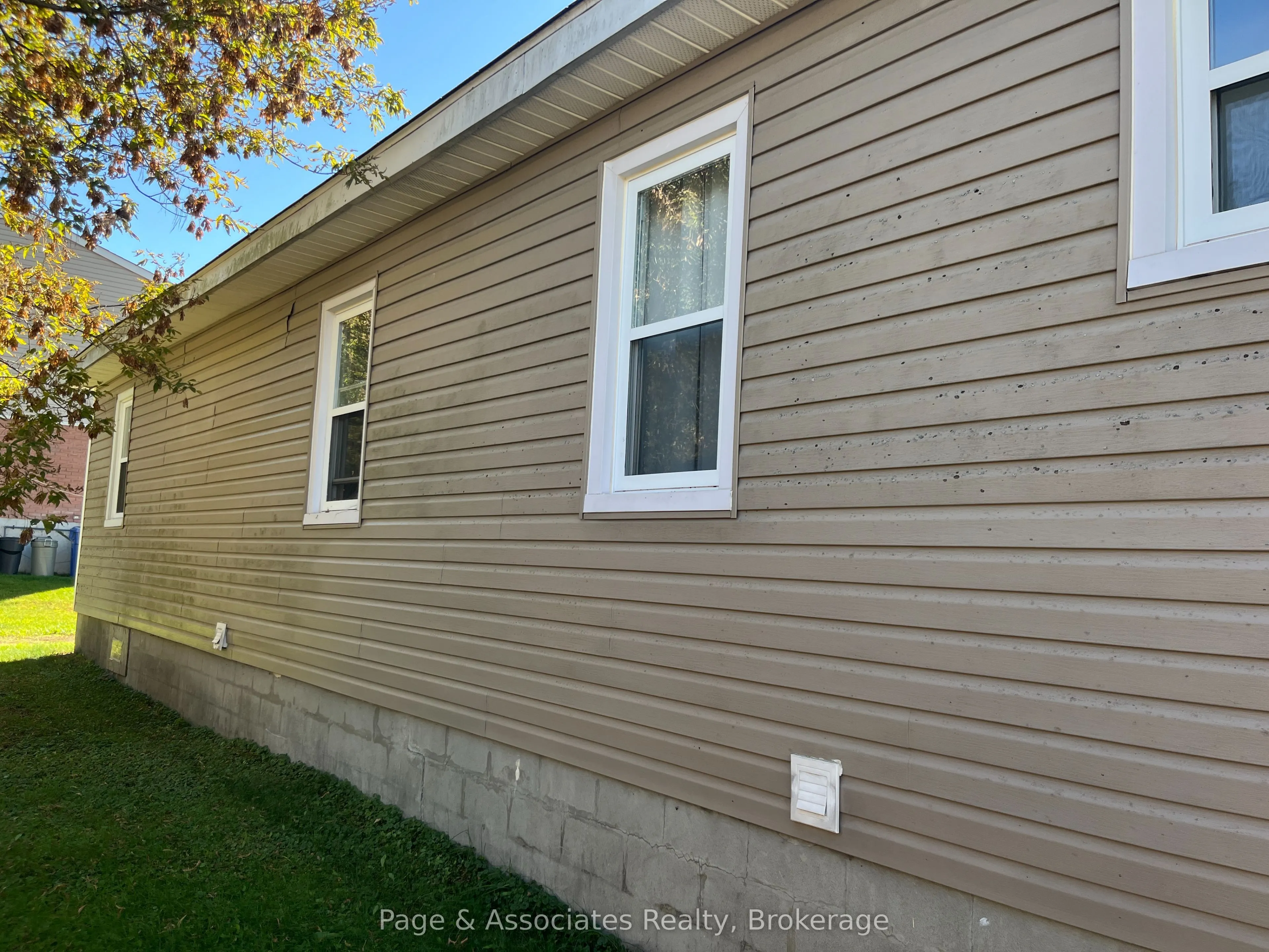 284 Cache Bay Road