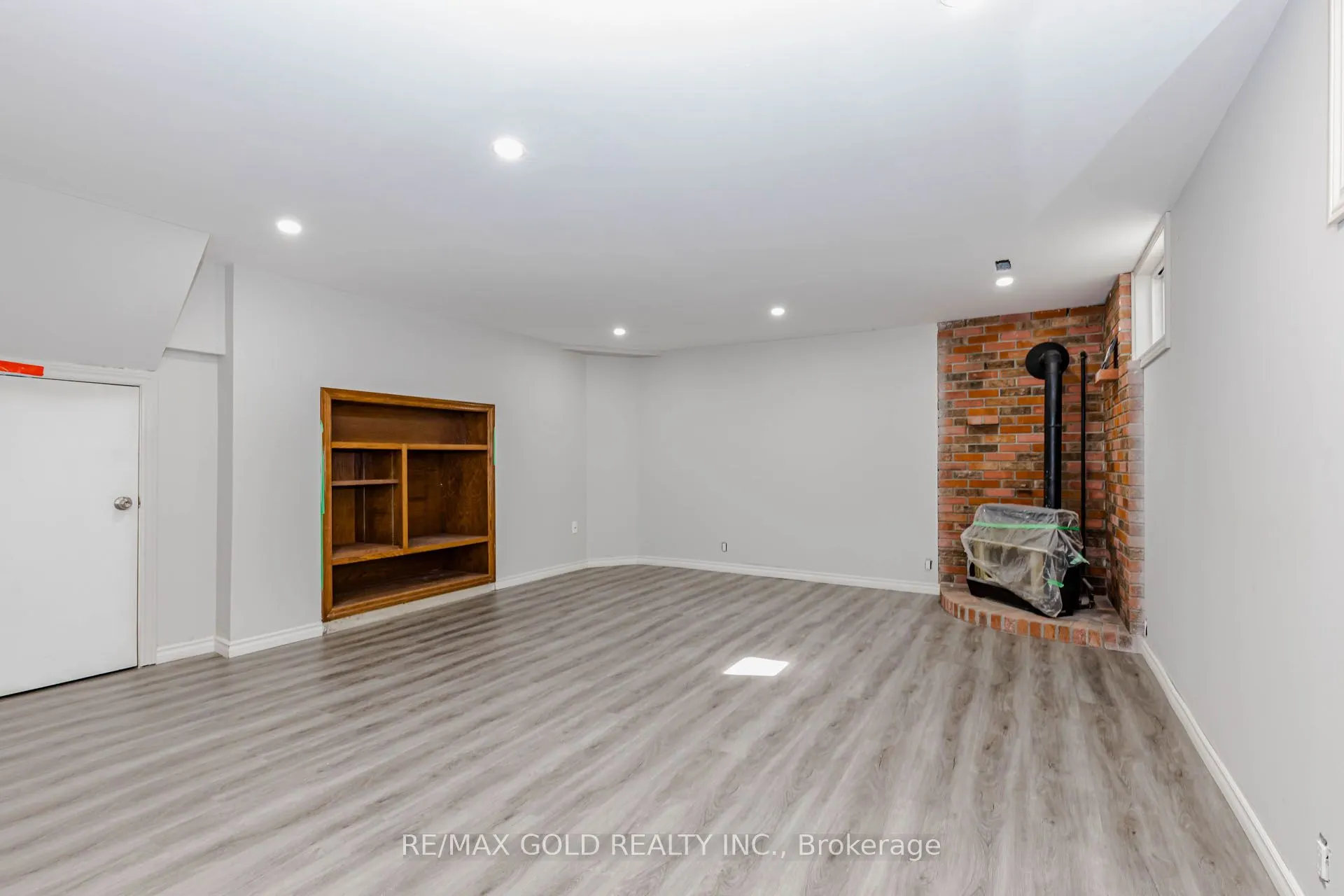 85 Williamsburg Road