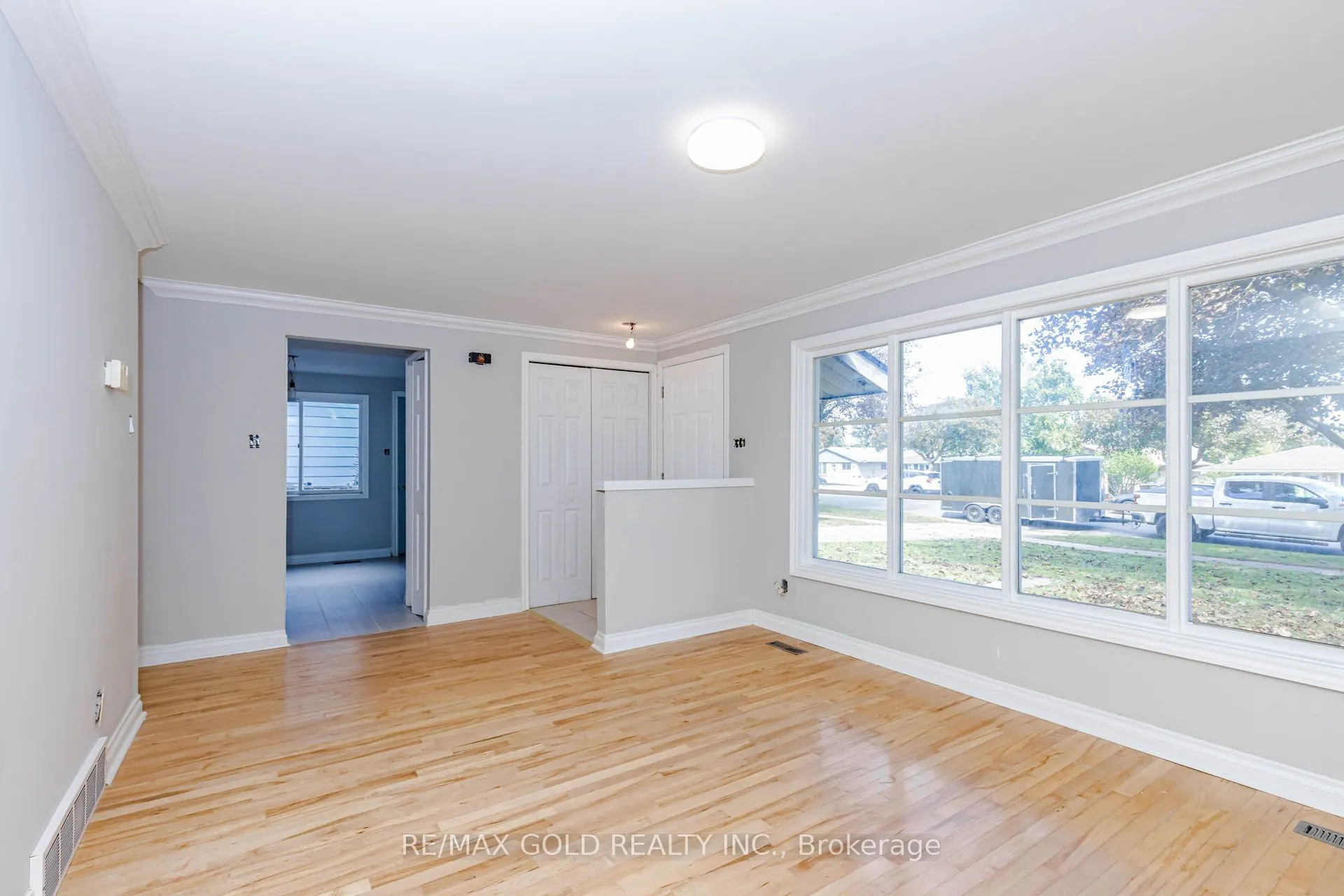 85 Williamsburg Road