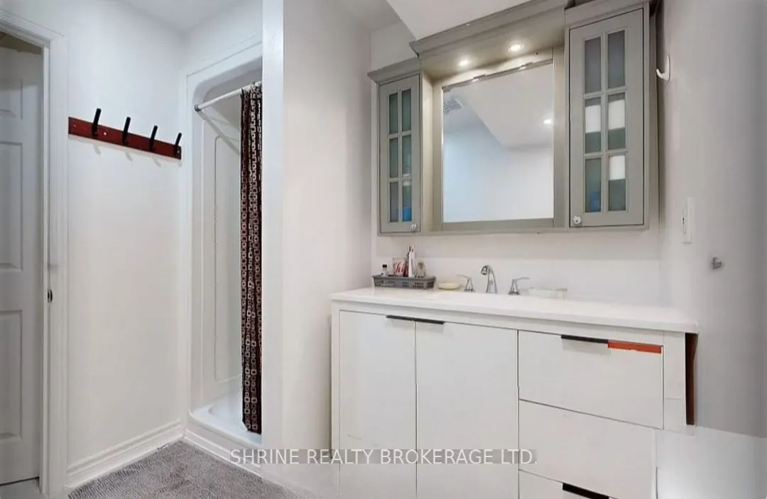 343 FLEMING Drive #Bedroom