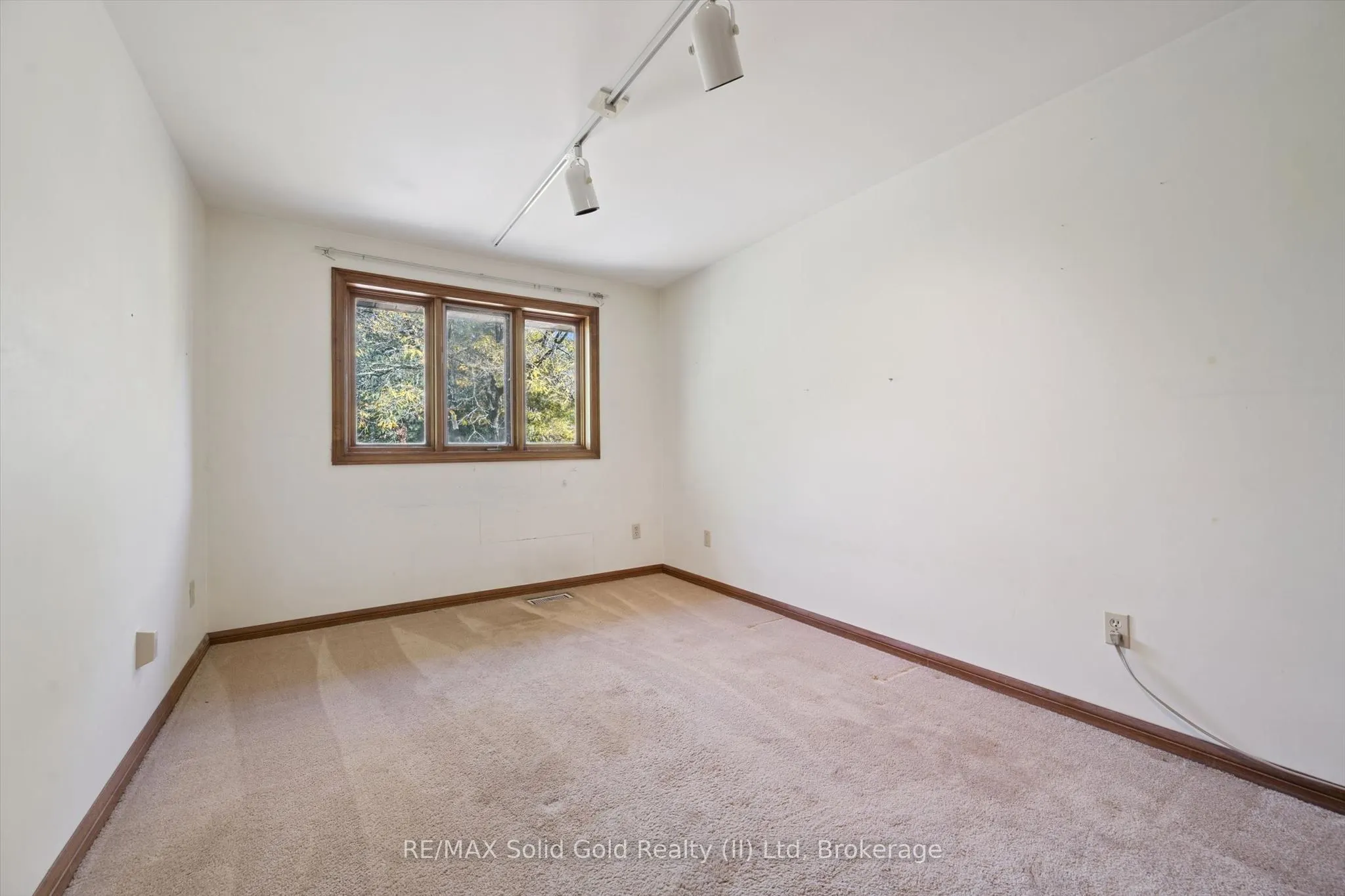 118 Ralston Place