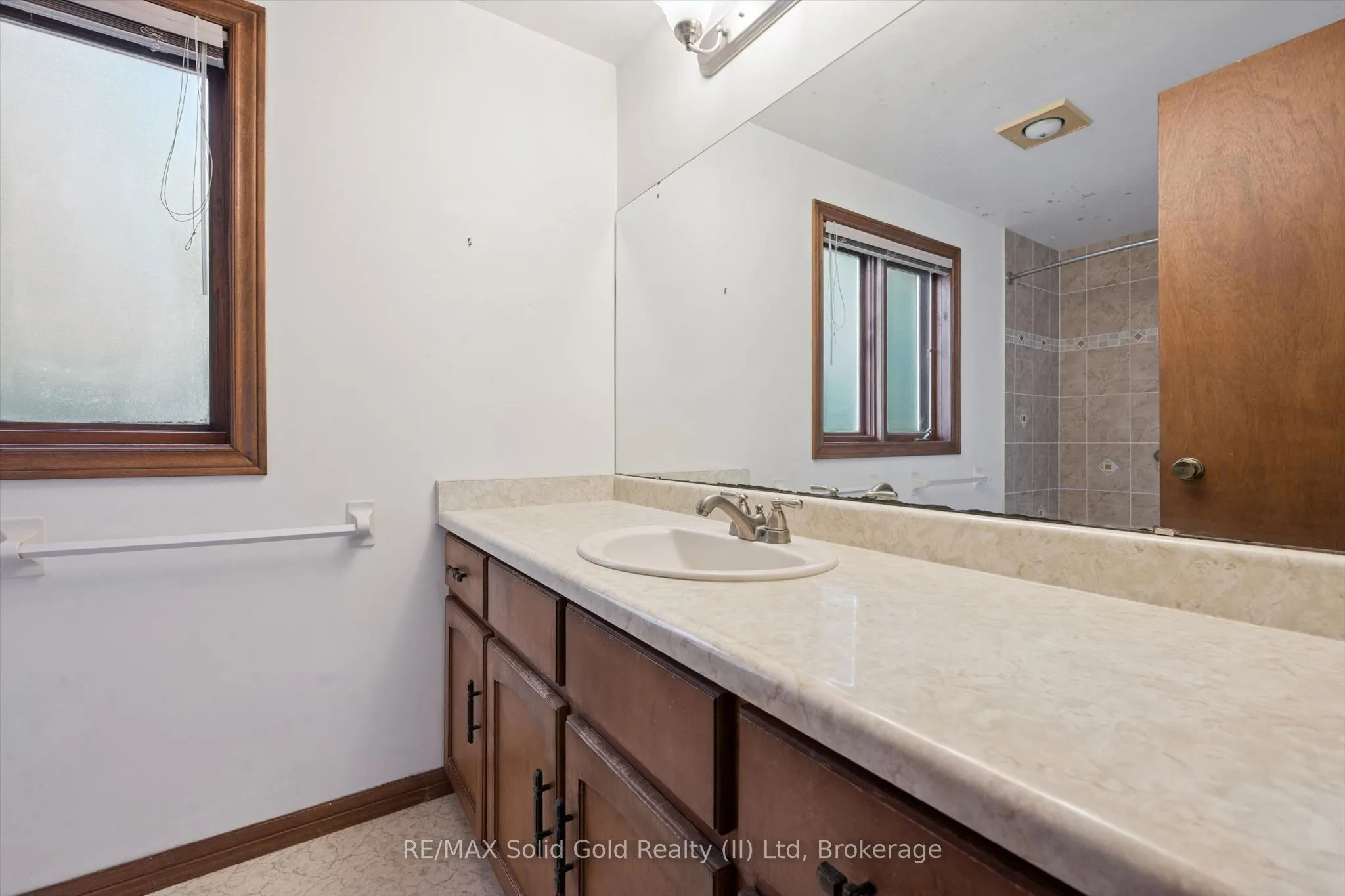 118 Ralston Place
