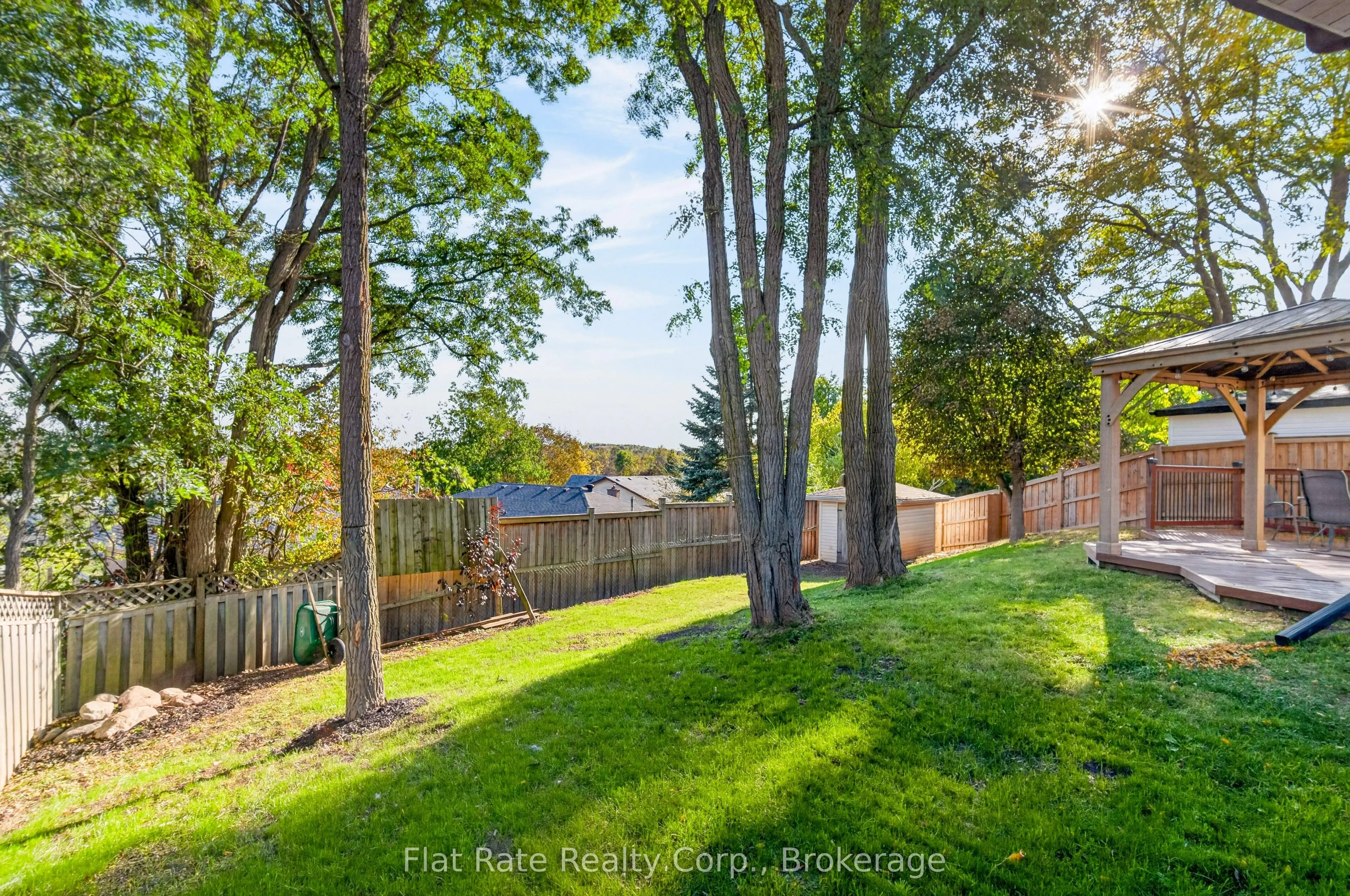 1321 Tudor Crescent
