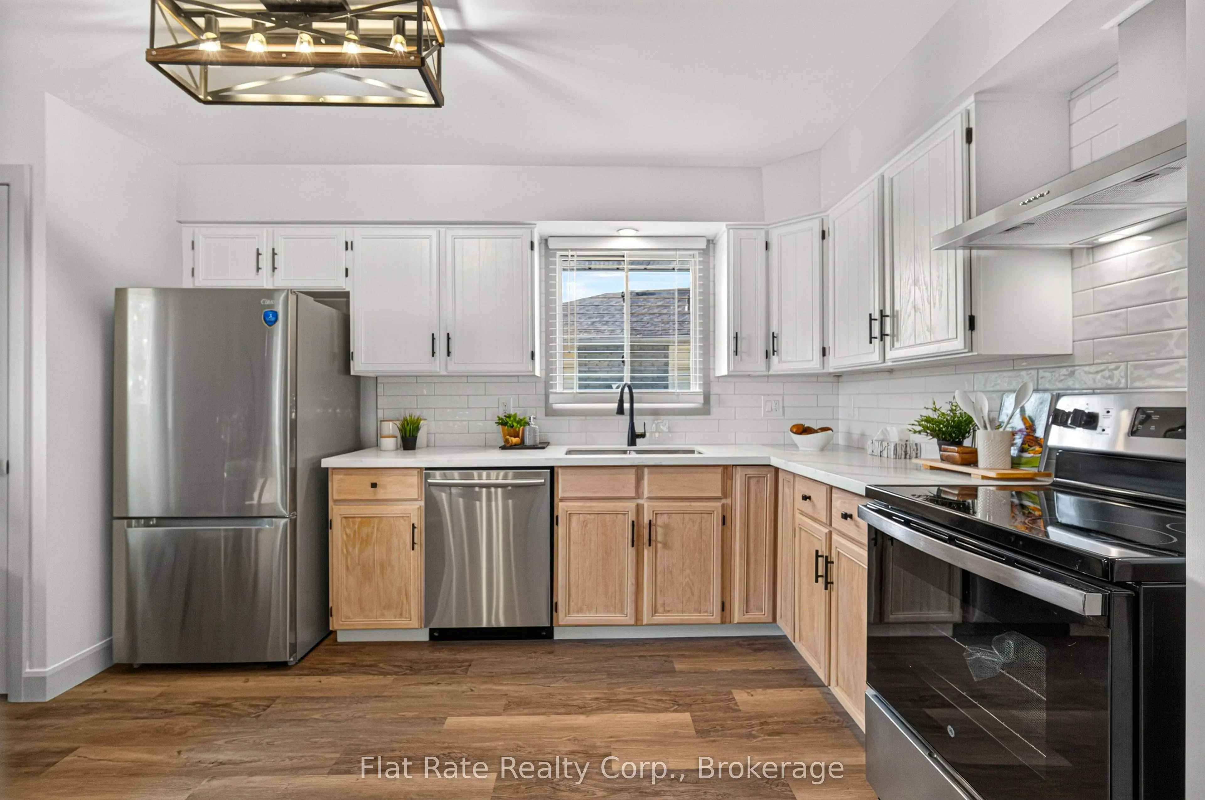 1321 Tudor Crescent