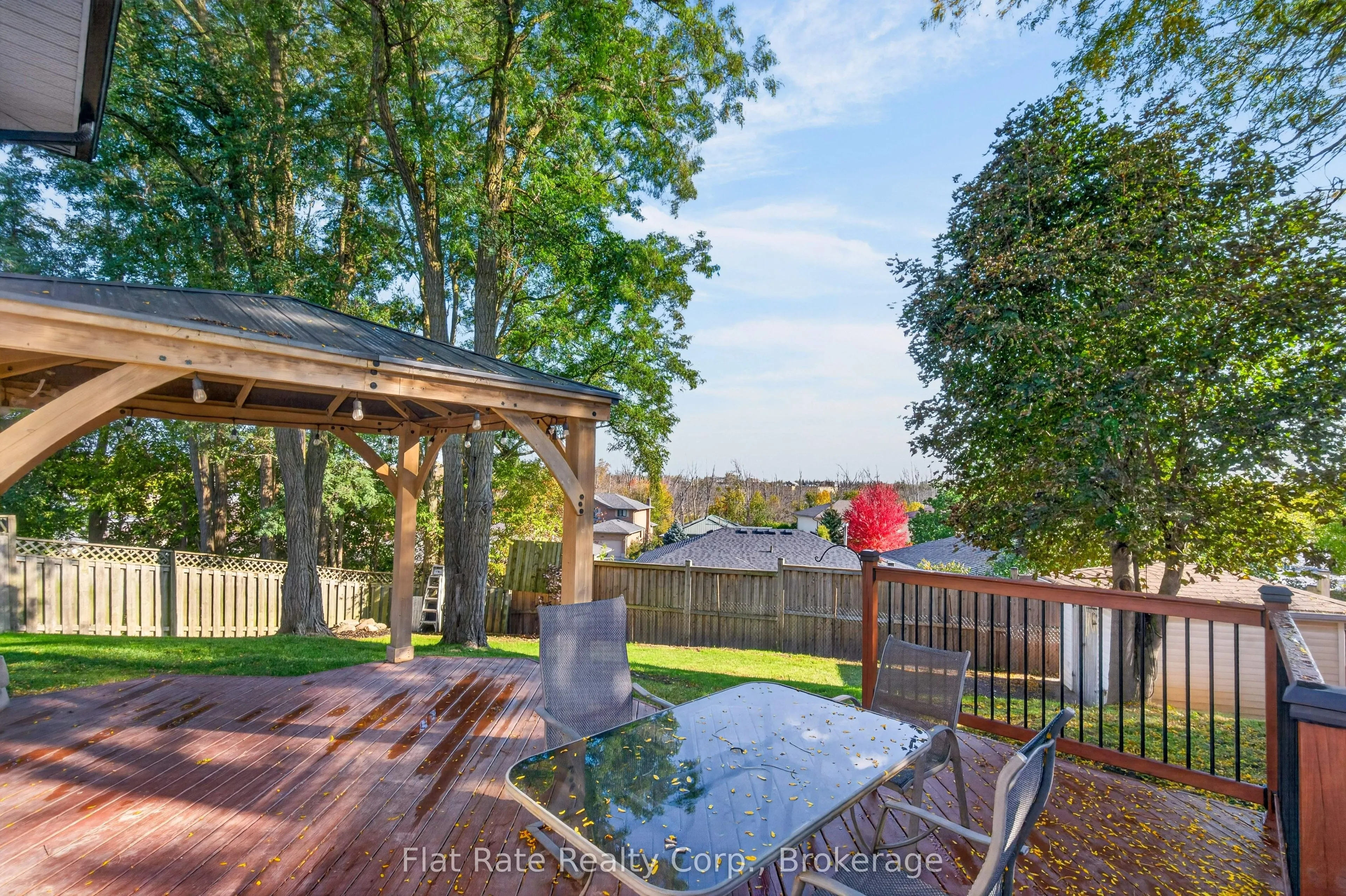 1321 Tudor Crescent