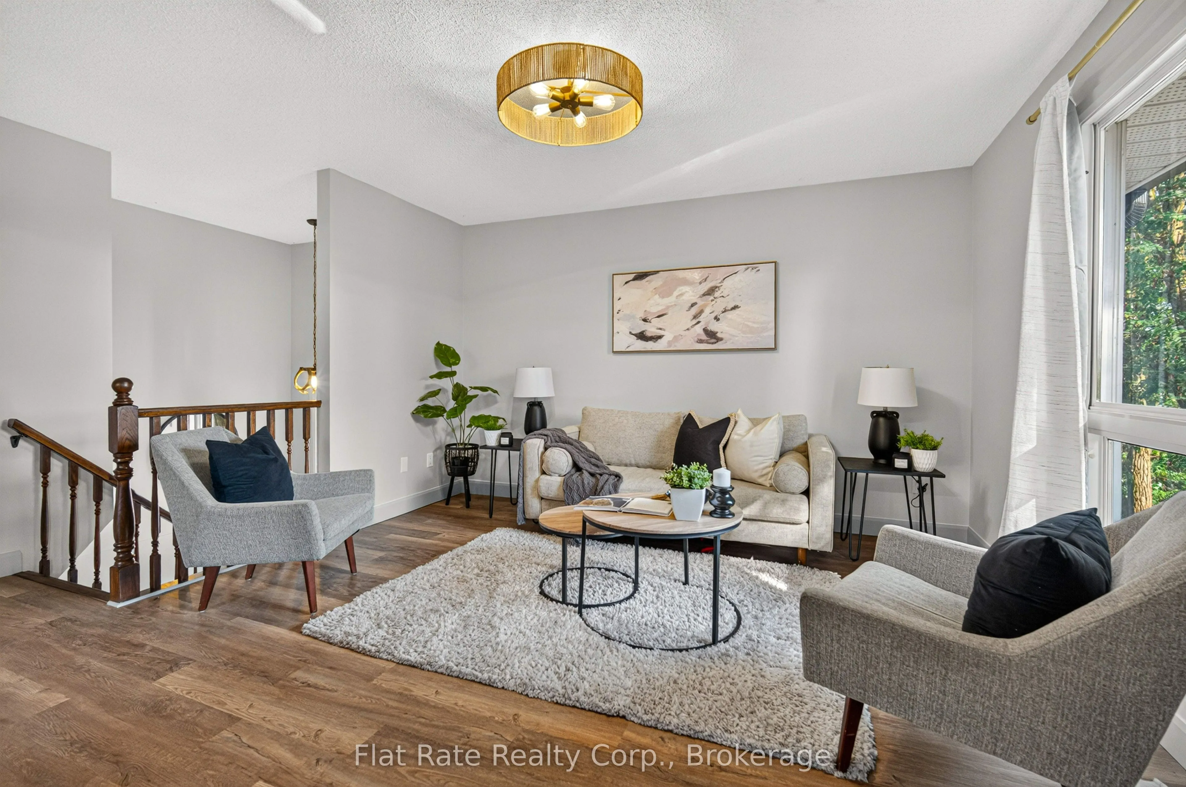 1321 Tudor Crescent