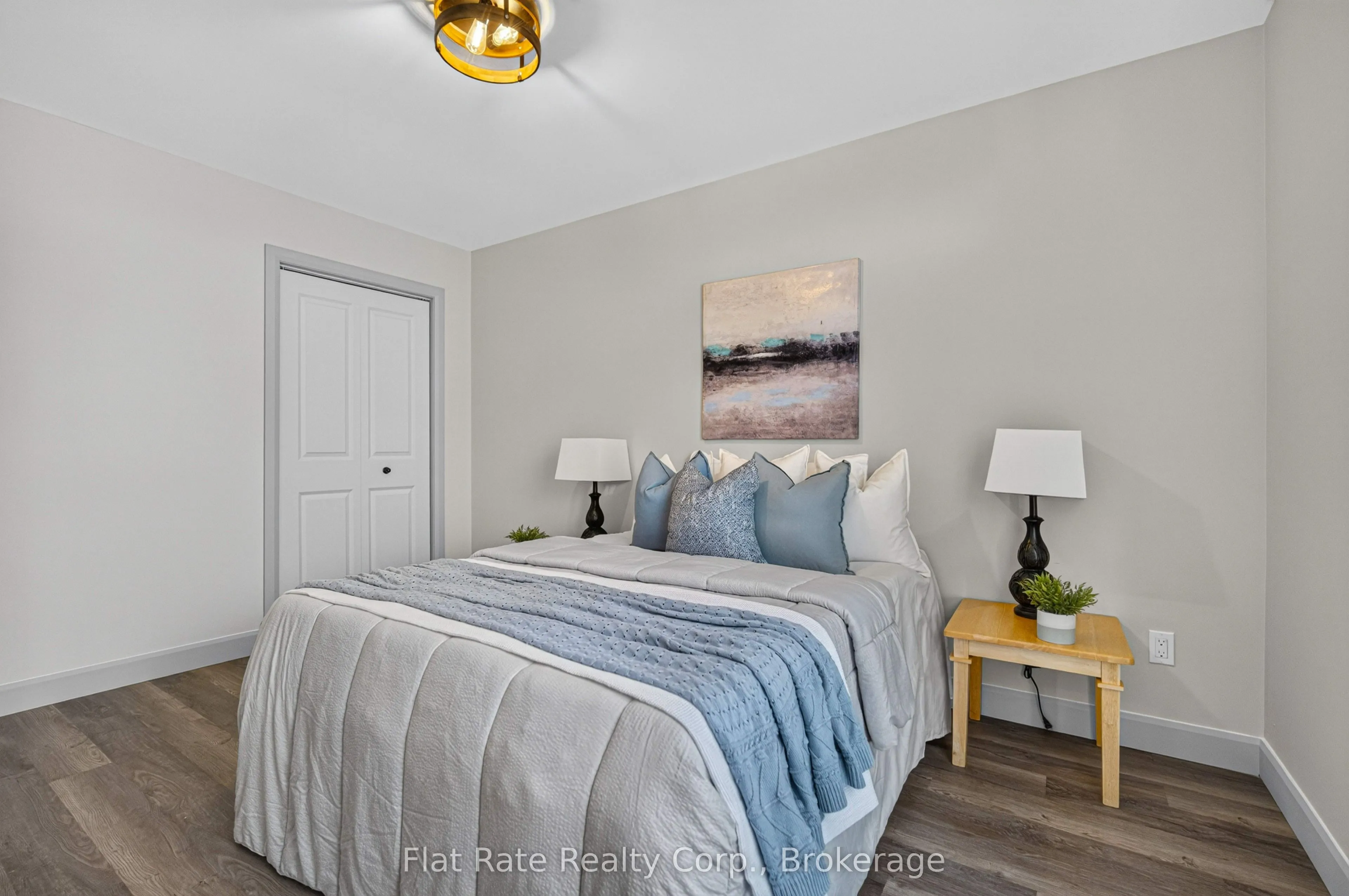 1321 Tudor Crescent