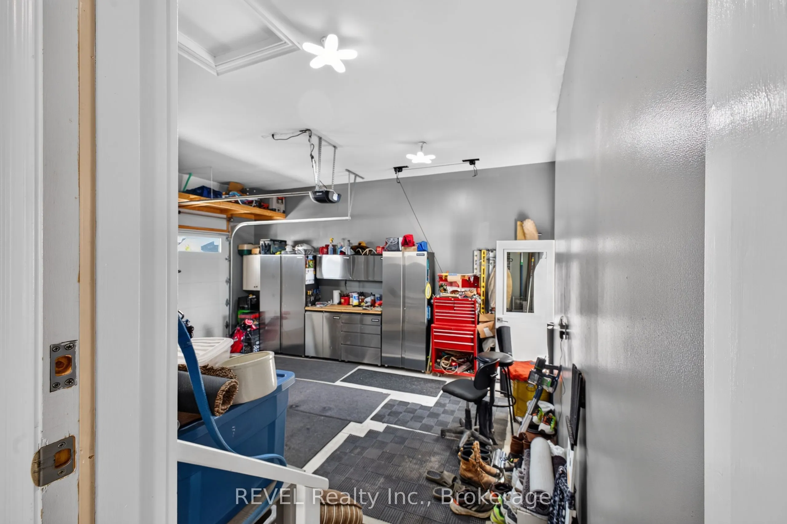 4233 Village Creek Drive