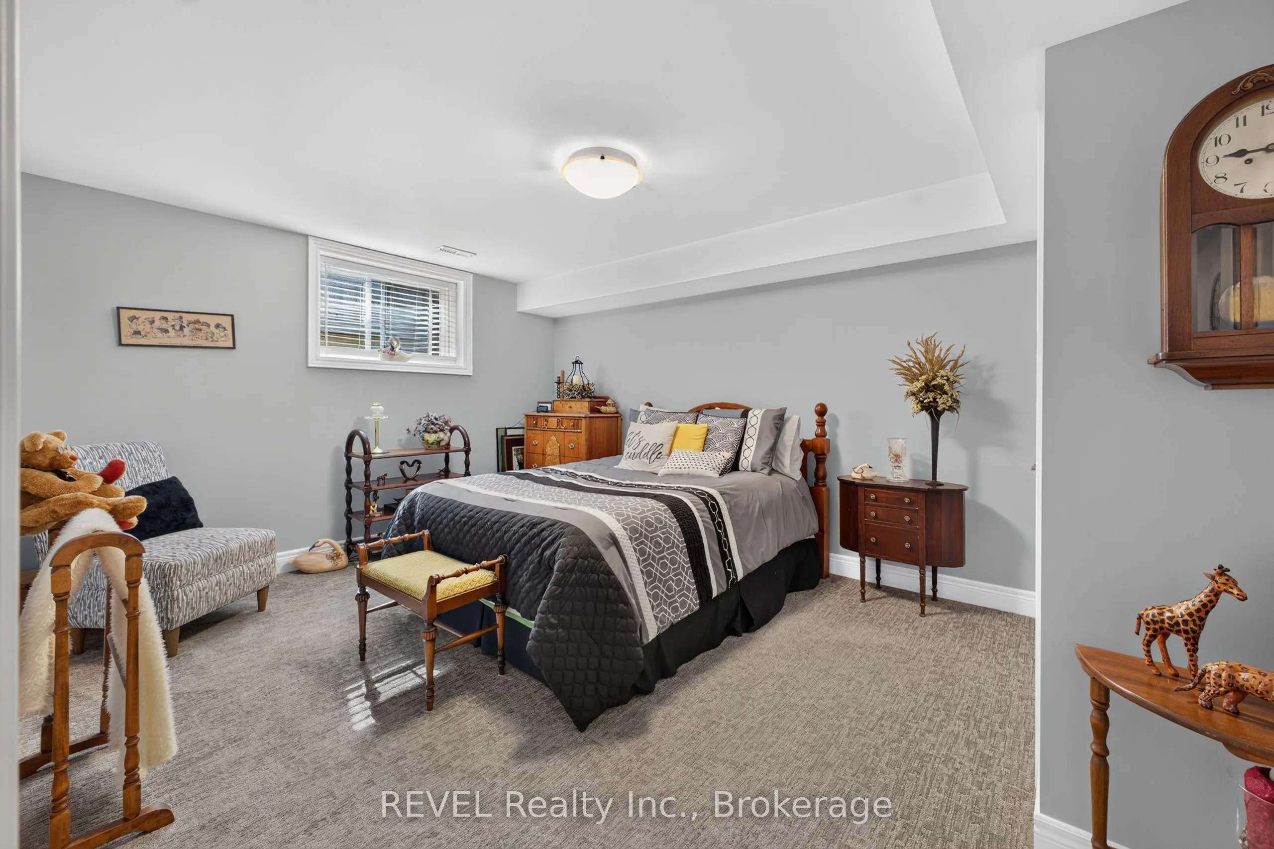 4233 Village Creek Drive