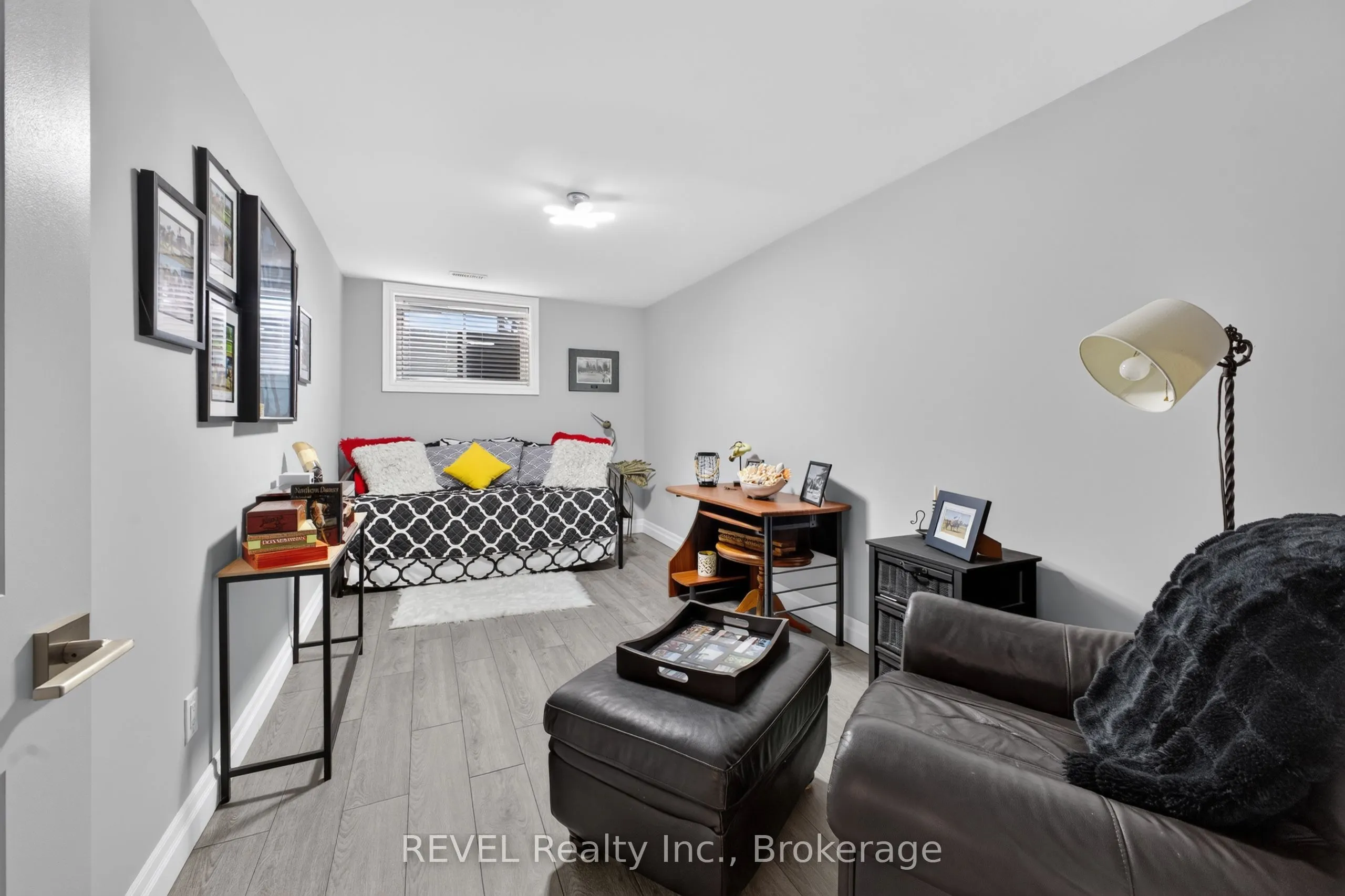 4233 Village Creek Drive